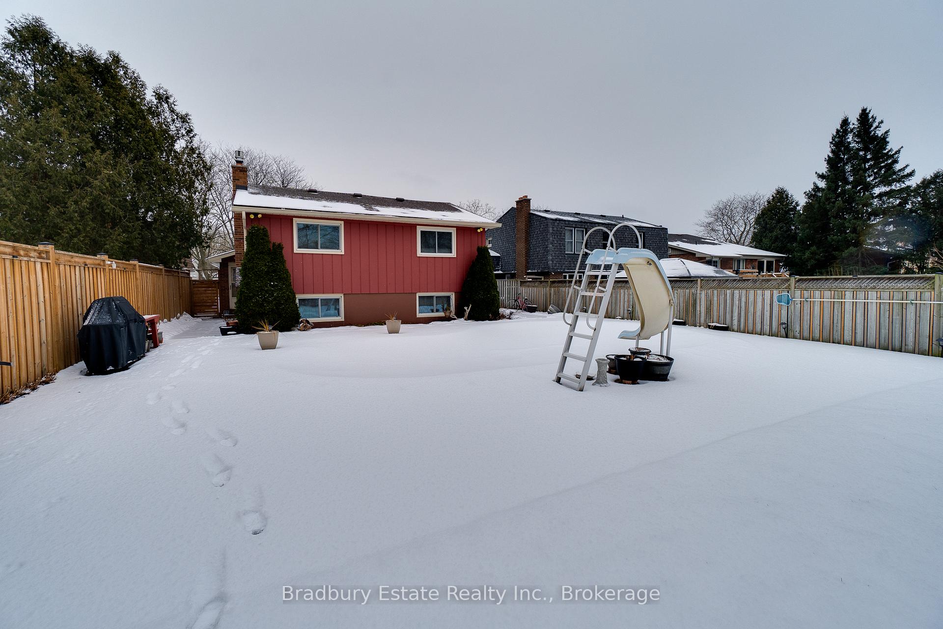 Photo 34 of 2232 Ireland Drive, Burlington, Mountainside — HOMEH