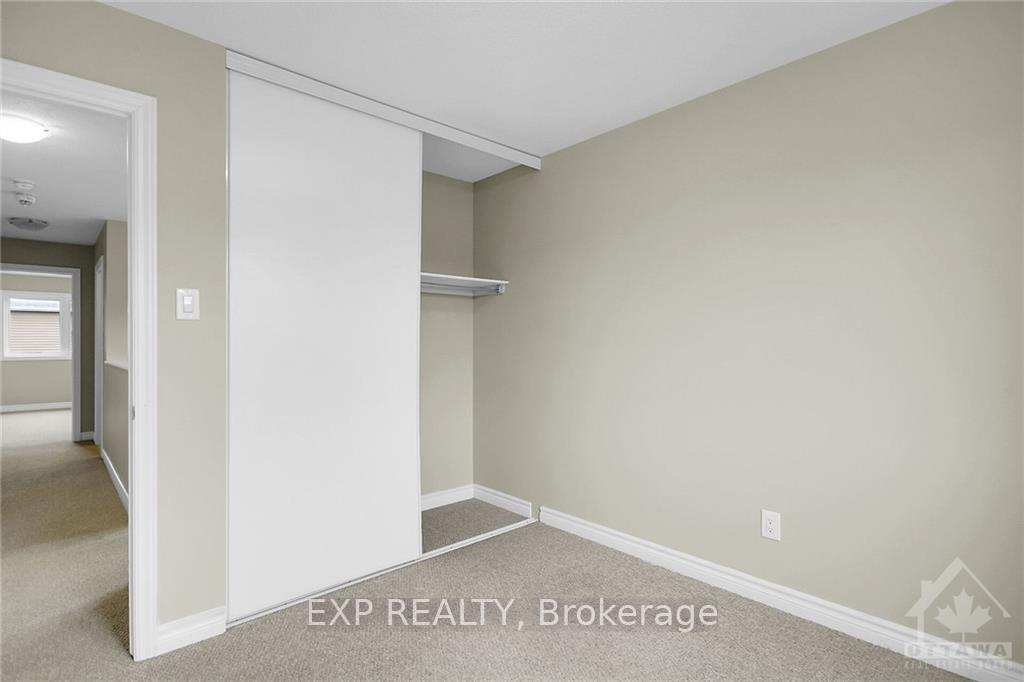 Photo 16 of 660 Lauraleaf Crescent, Ottawa, Barrhaven - Half Moon Bay — HOMEH