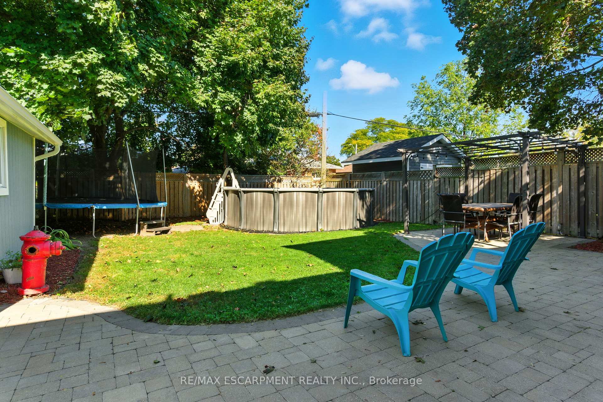 Photo 38 of 139 Toby Crescent, Hamilton, Huntington — HOMEH