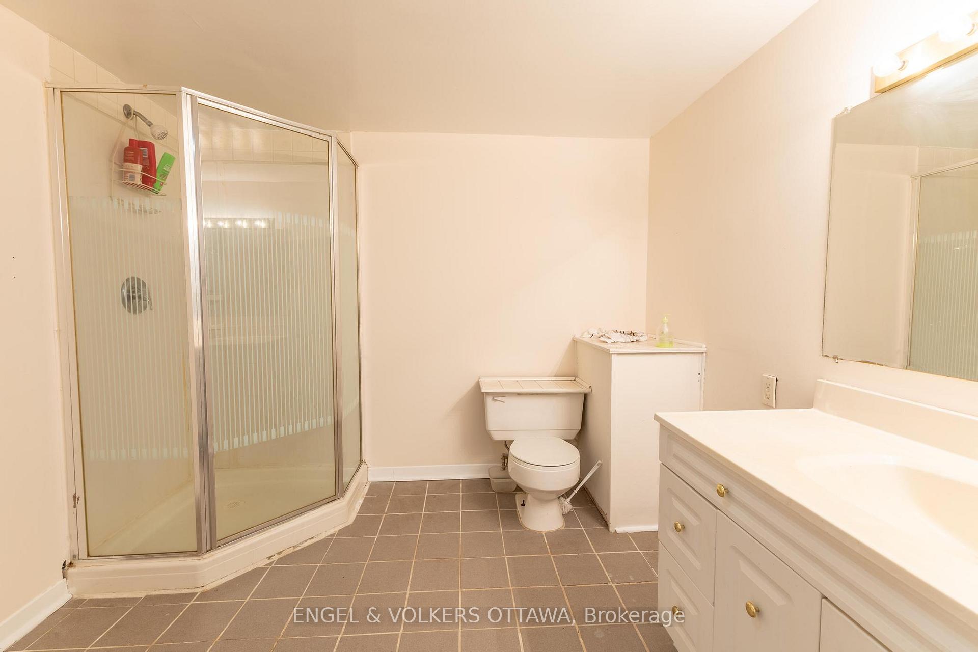 Photo 18 of 89 Munro Street, Carleton Place — HOMEH