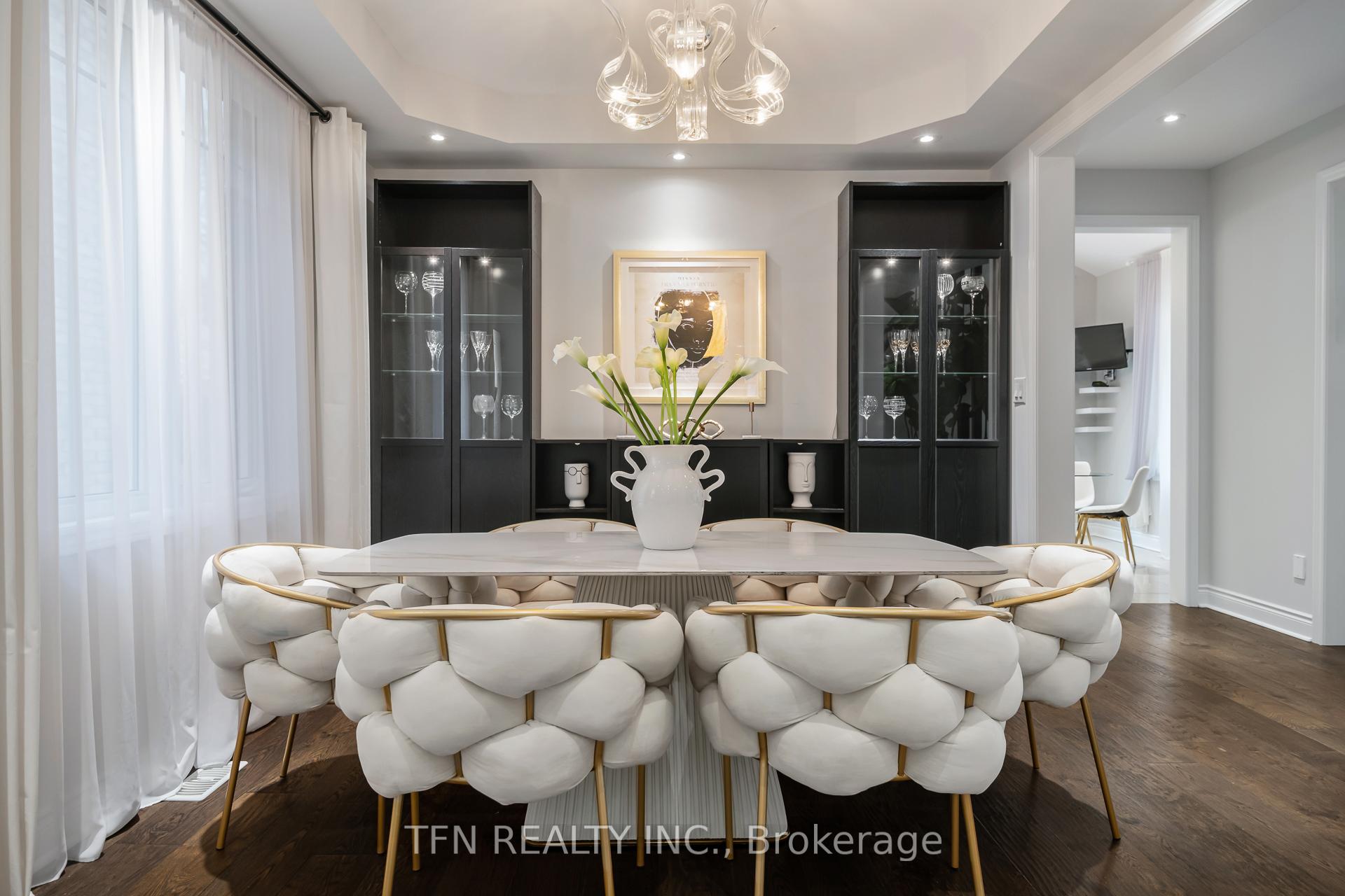 Photo 8 of 559 Valley Vista Drive, Vaughan, Patterson — HOMEH