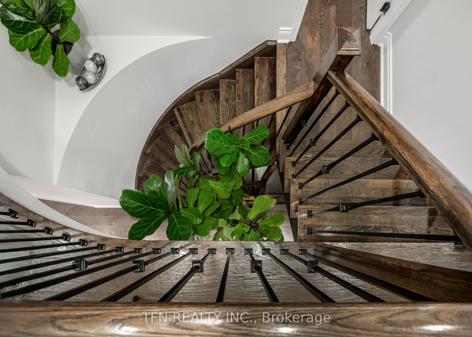 Photo 23 of 559 Valley Vista Drive, Vaughan, Patterson — HOMEH