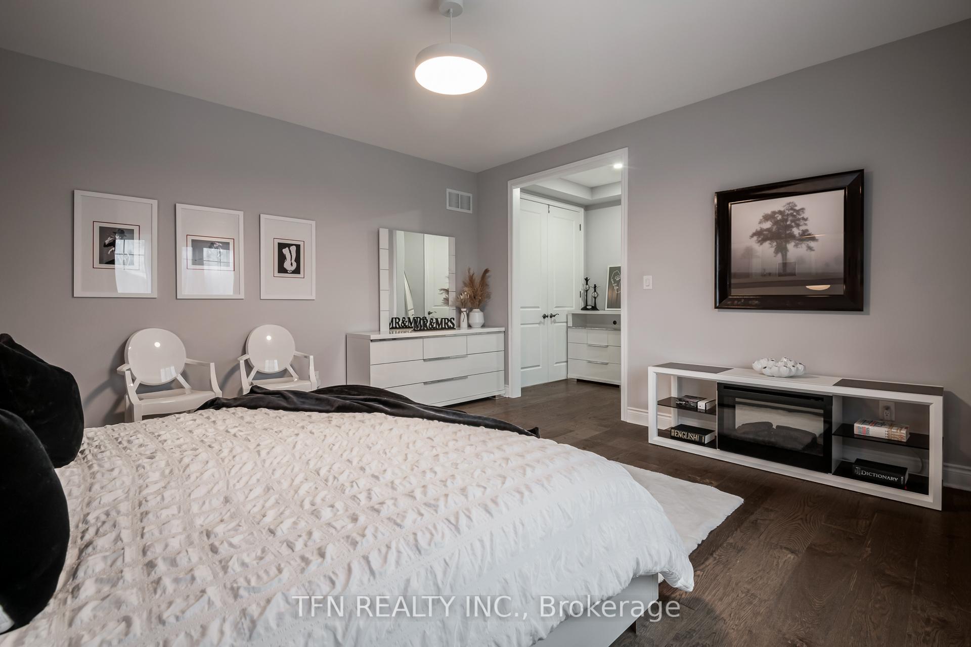 Photo 26 of 559 Valley Vista Drive, Vaughan, Patterson — HOMEH
