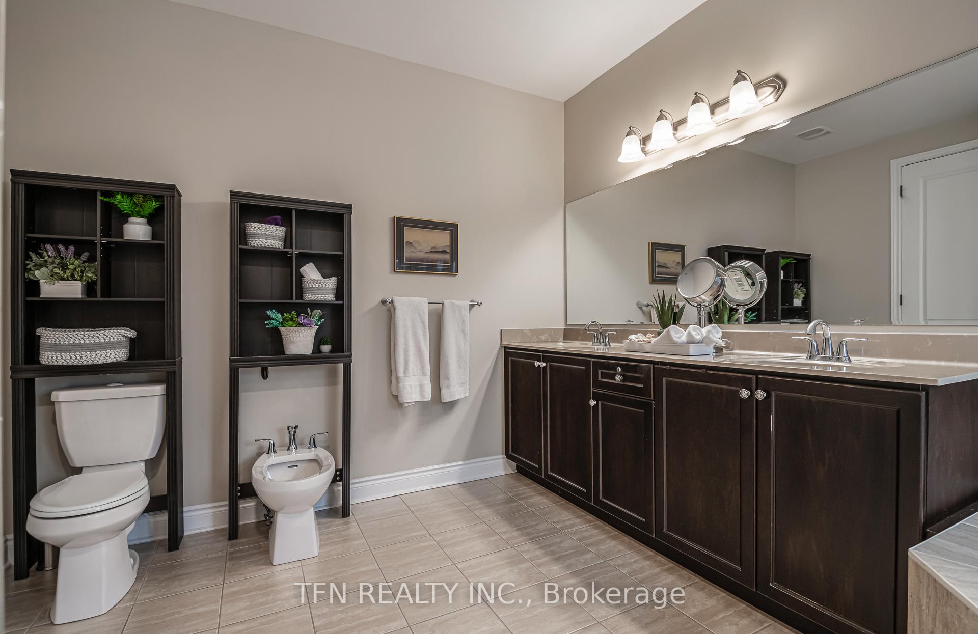 Photo 28 of 559 Valley Vista Drive, Vaughan, Patterson — HOMEH
