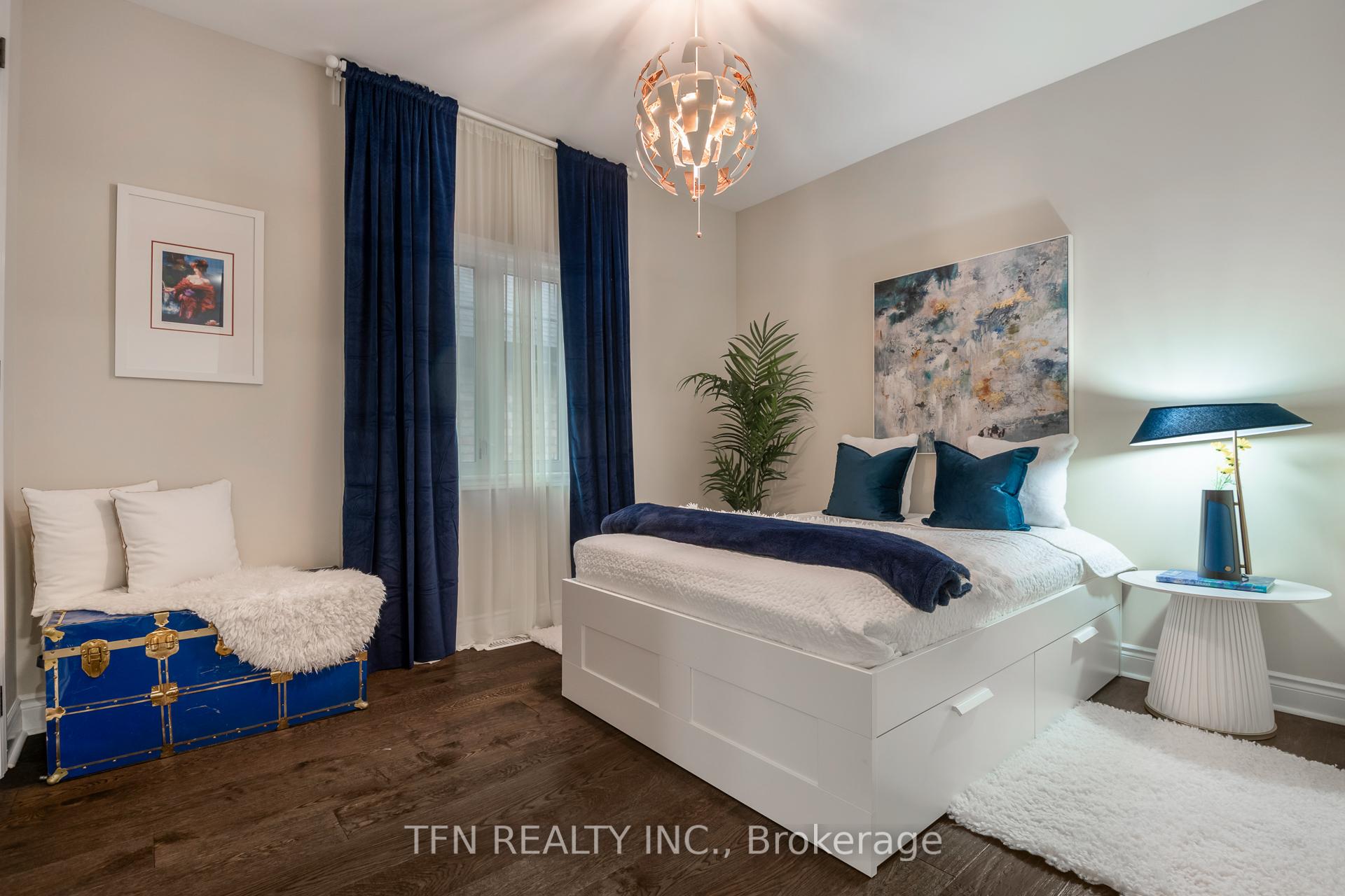 Photo 36 of 559 Valley Vista Drive, Vaughan, Patterson — HOMEH