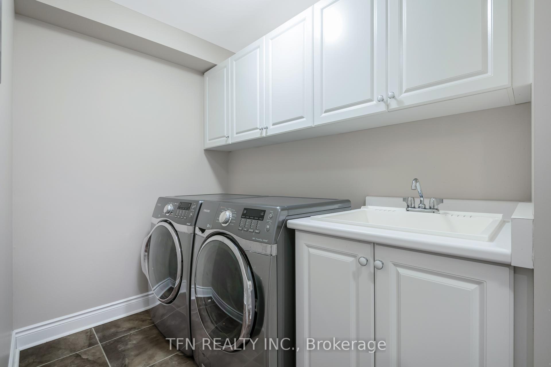 Photo 39 of 559 Valley Vista Drive, Vaughan, Patterson — HOMEH