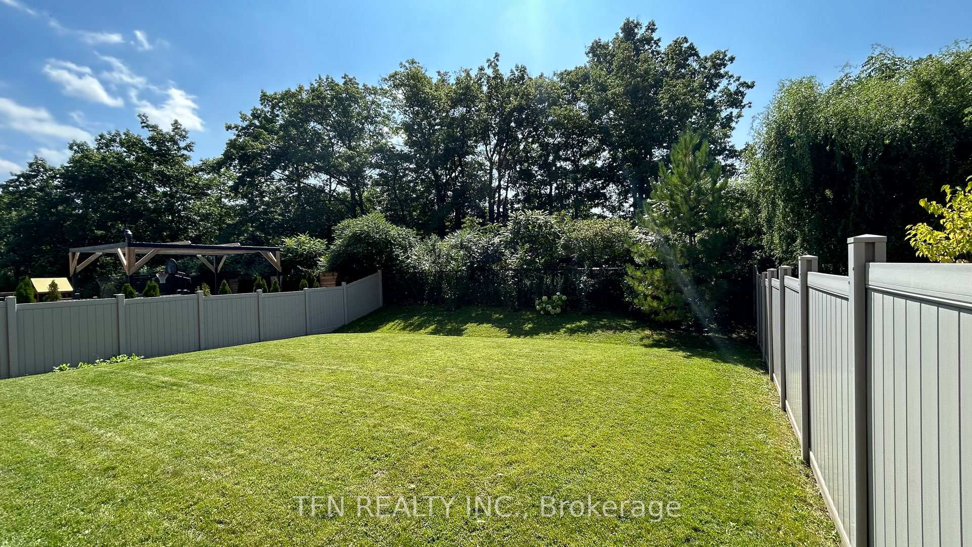 Photo 47 of 559 Valley Vista Drive, Vaughan, Patterson — HOMEH