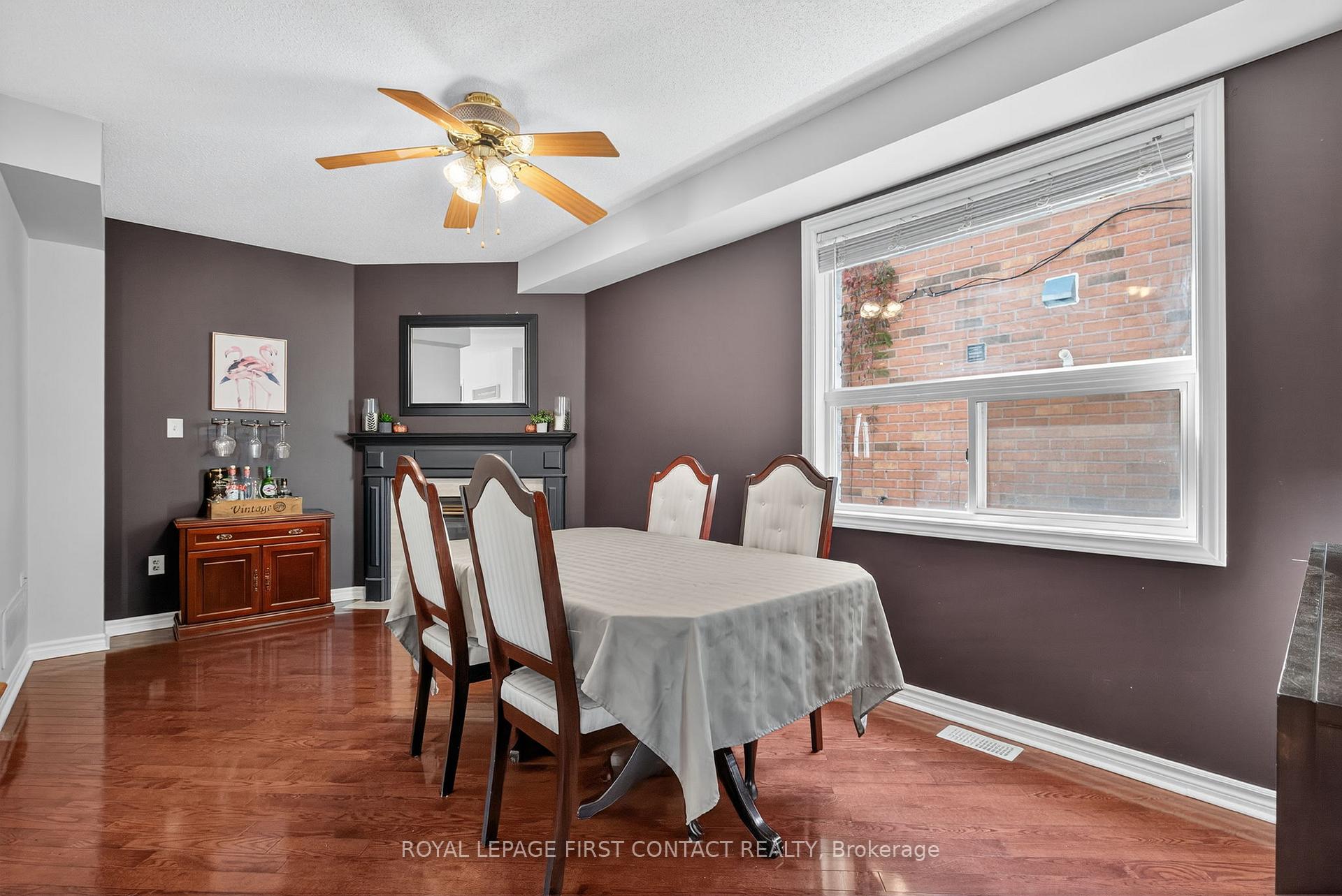 Photo 8 of 122 Northview Crescent, Barrie, Northwest — HOMEH