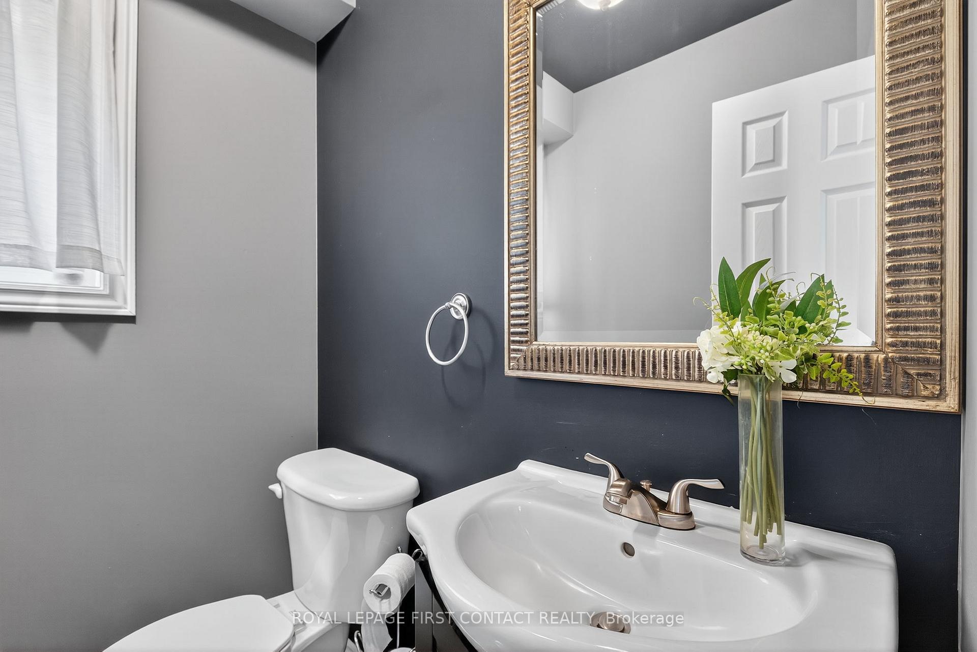 Photo 15 of 122 Northview Crescent, Barrie, Northwest — HOMEH