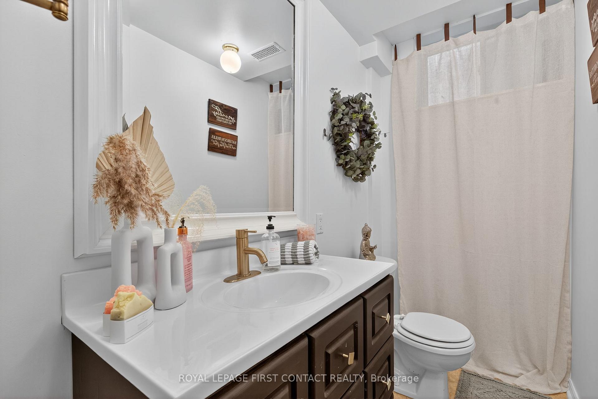 Photo 27 of 122 Northview Crescent, Barrie, Northwest — HOMEH