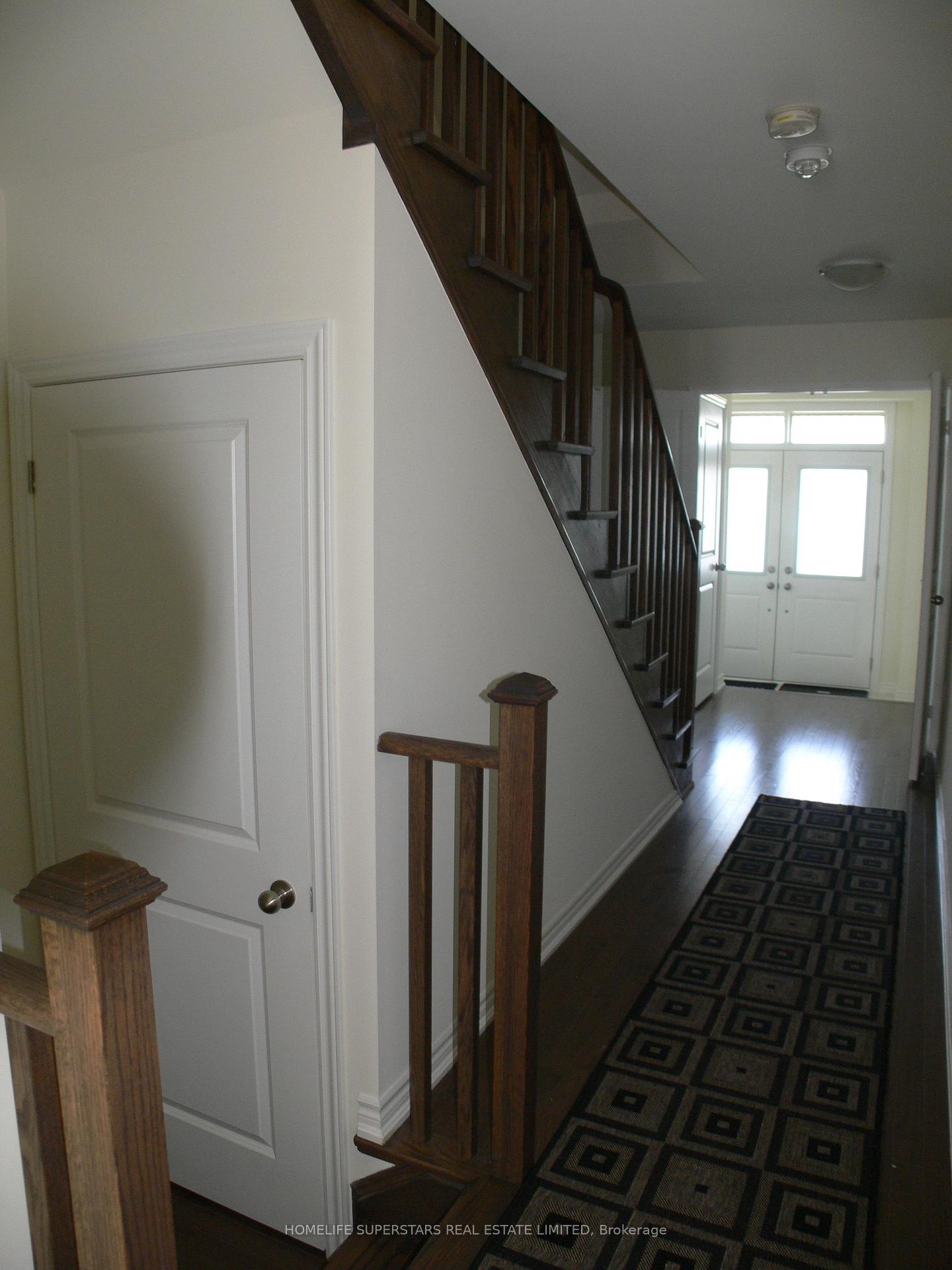 Photo 9 of 95 Donald Ficht Crescent, Brampton, Northwest Brampton — HOMEH