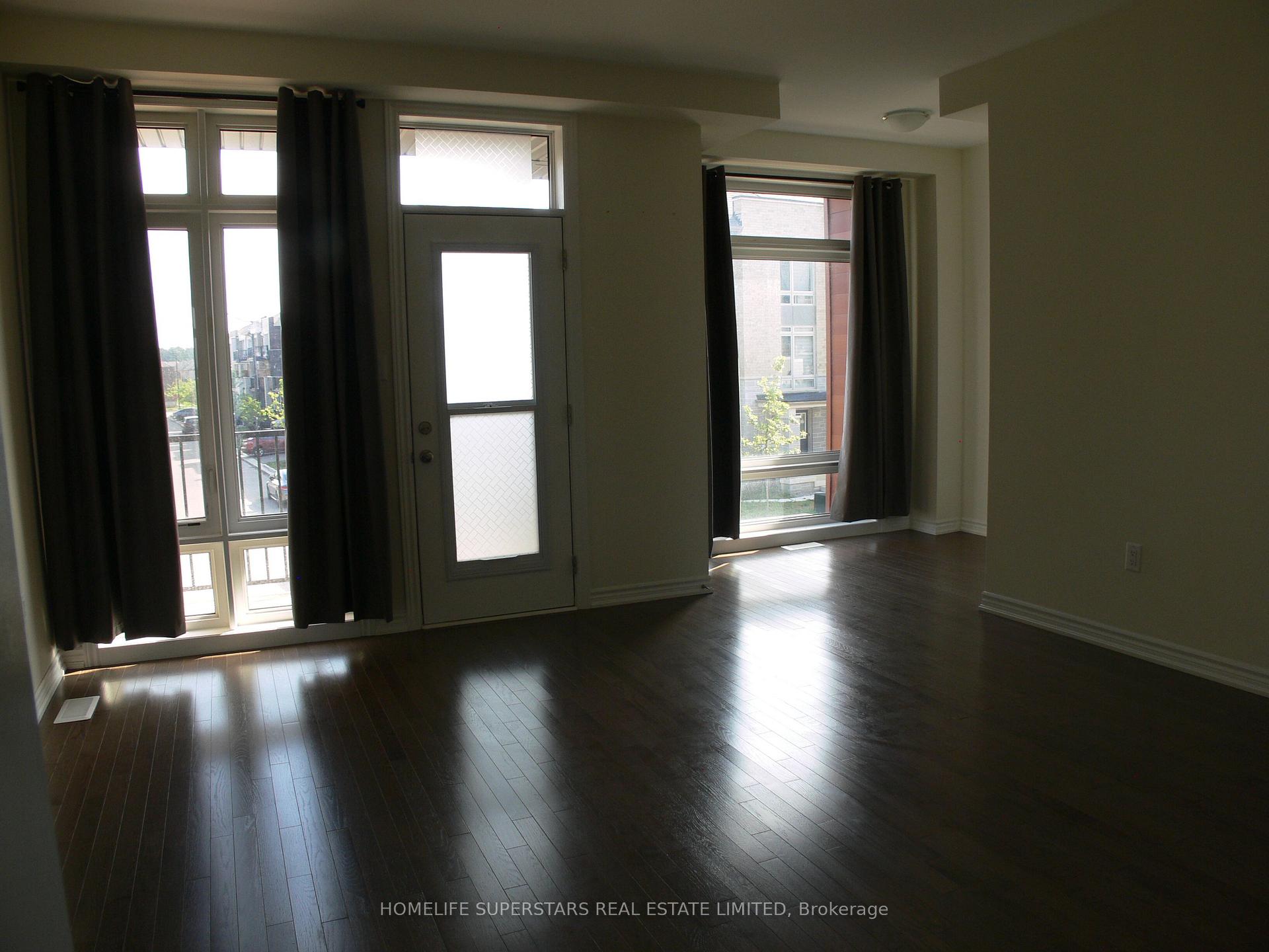 Photo 15 of 95 Donald Ficht Crescent, Brampton, Northwest Brampton — HOMEH