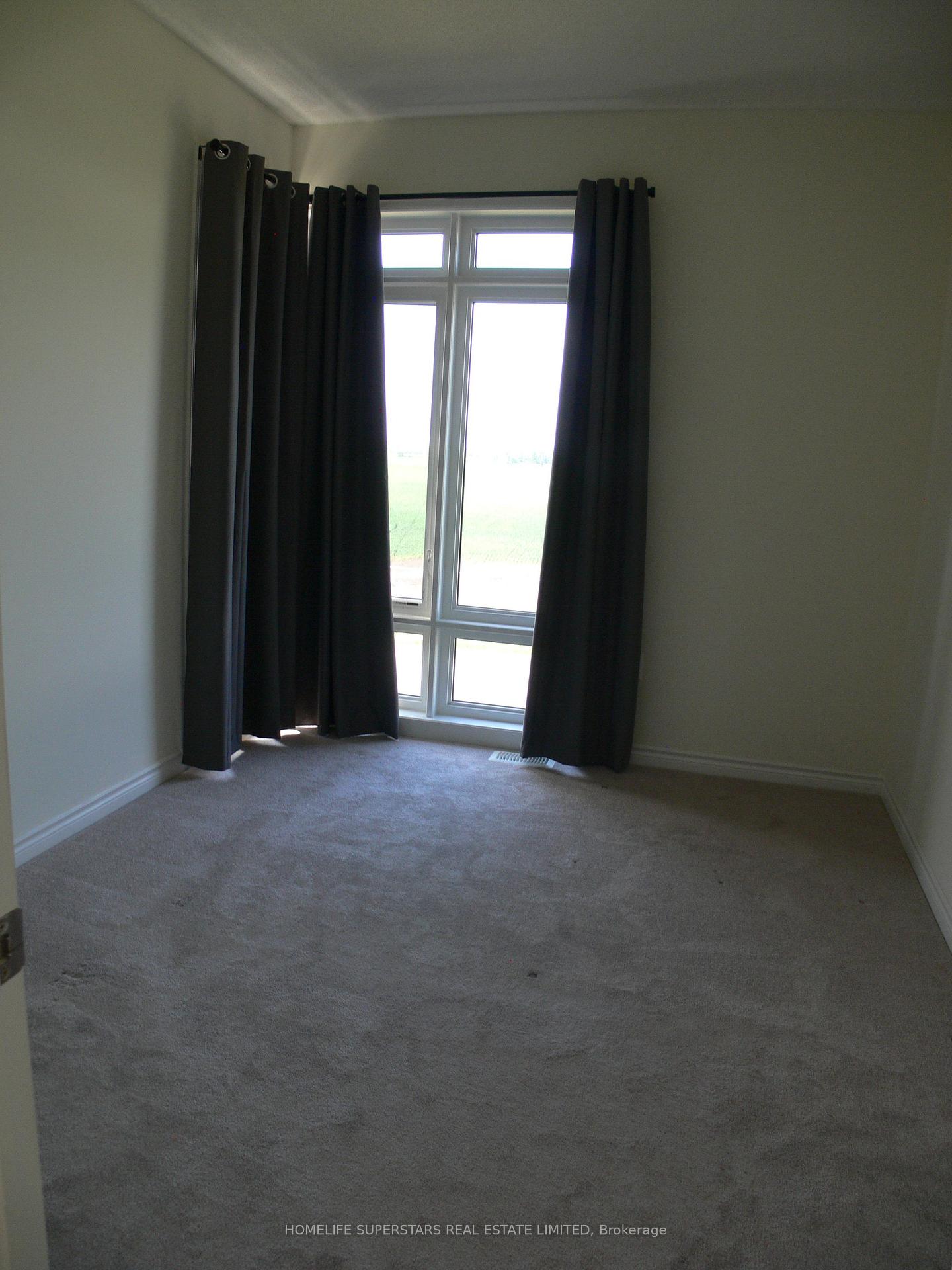 Photo 18 of 95 Donald Ficht Crescent, Brampton, Northwest Brampton — HOMEH