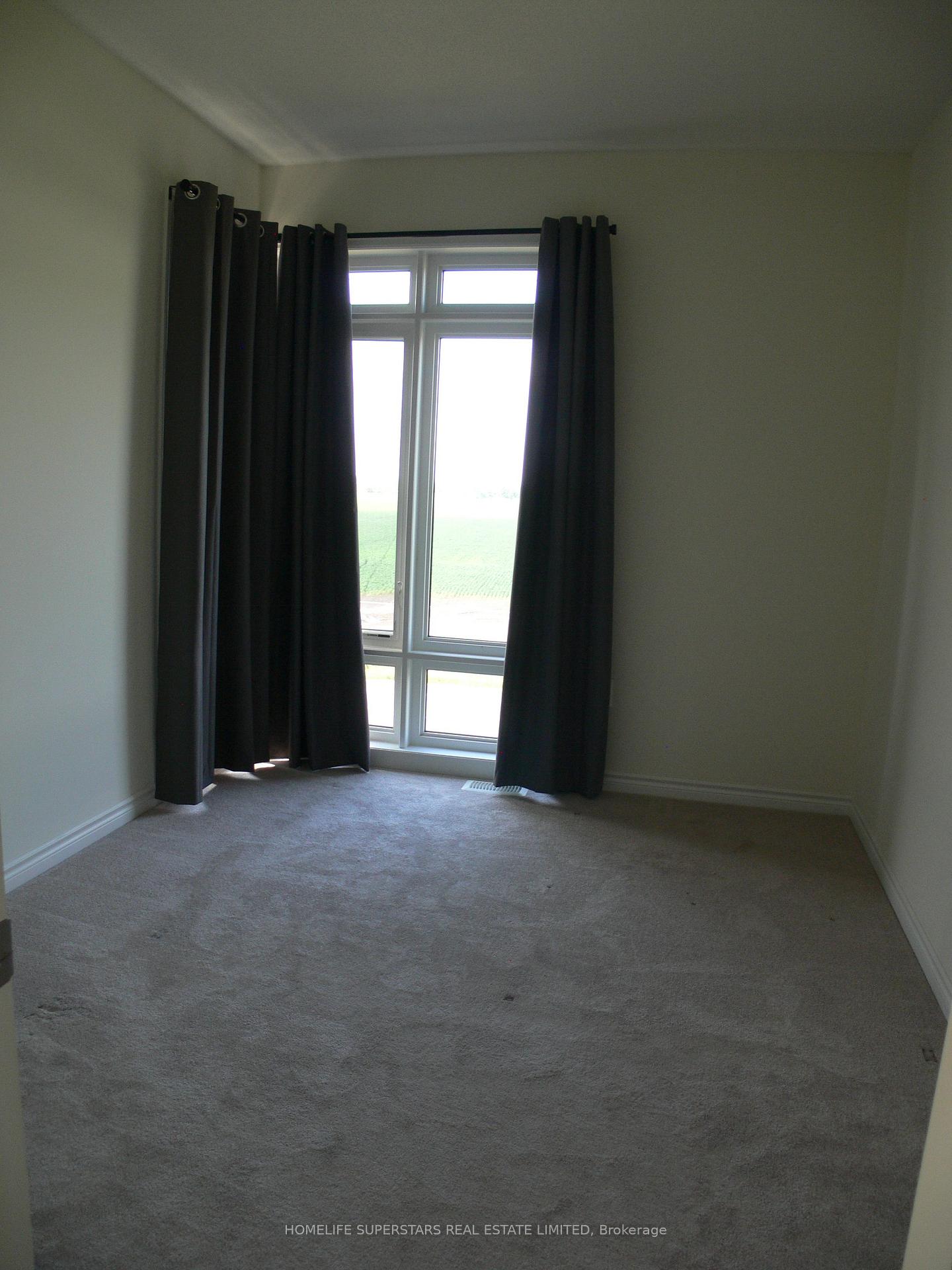 Photo 19 of 95 Donald Ficht Crescent, Brampton, Northwest Brampton — HOMEH