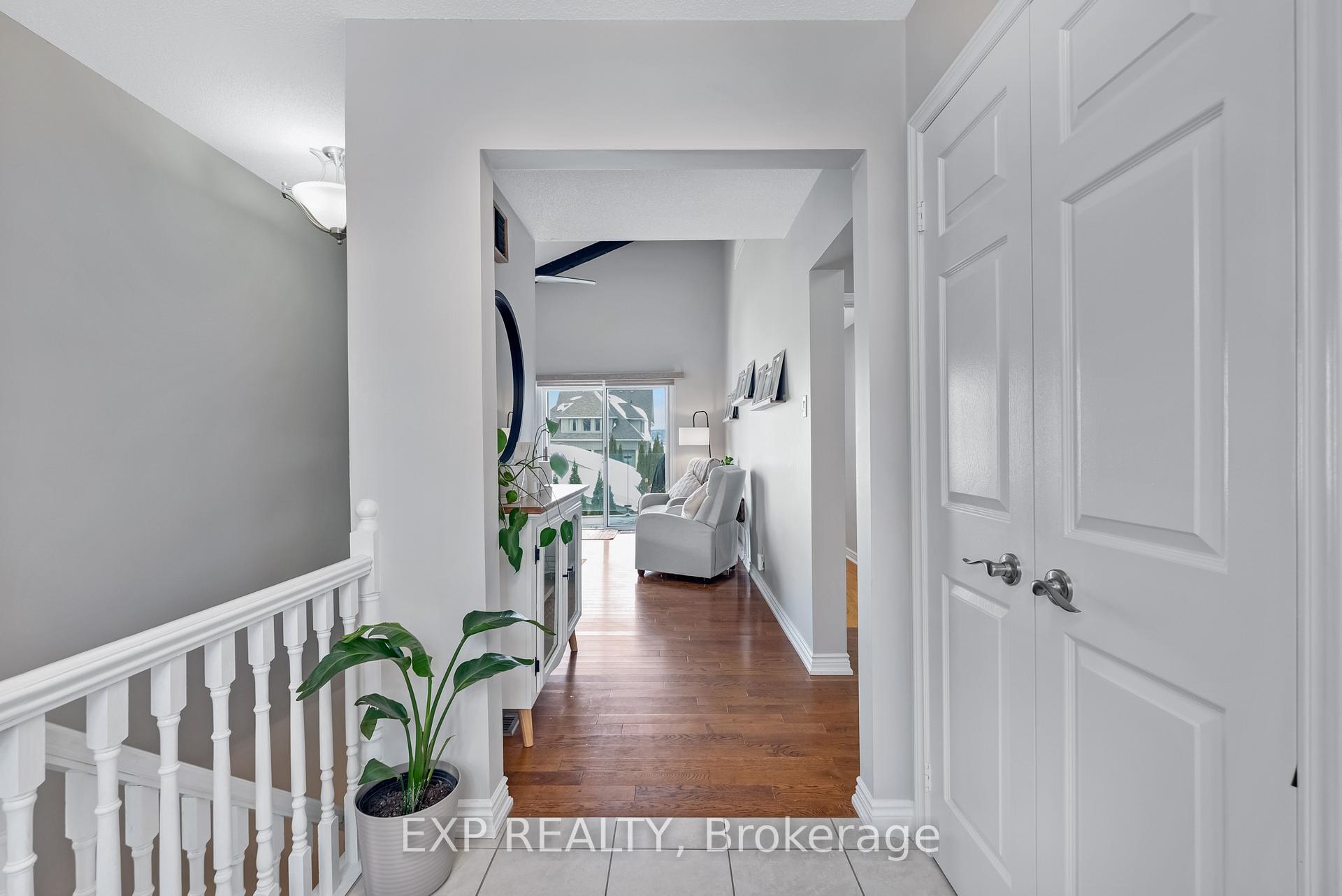Photo 18 of 36 Brennan Avenue, Barrie, South Shore — HOMEH