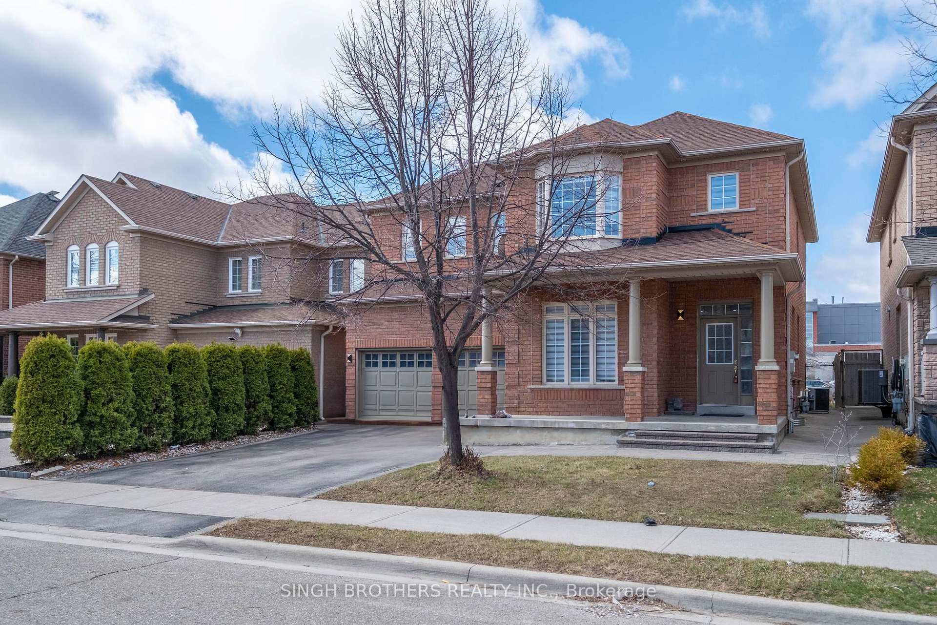 Photo 2 of Unit Upper, 78 Mainard Crescent, Brampton, Sandringham-Wellington — HOMEH