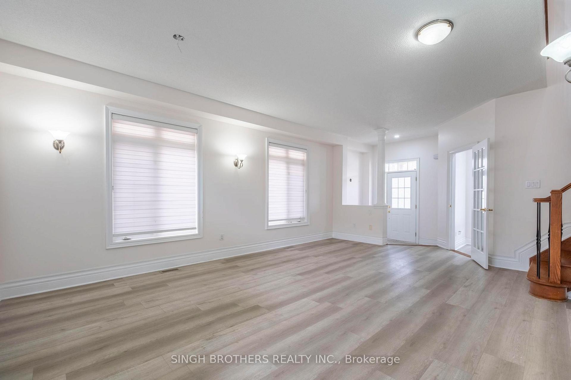 Photo 7 of Unit Upper, 78 Mainard Crescent, Brampton, Sandringham-Wellington — HOMEH