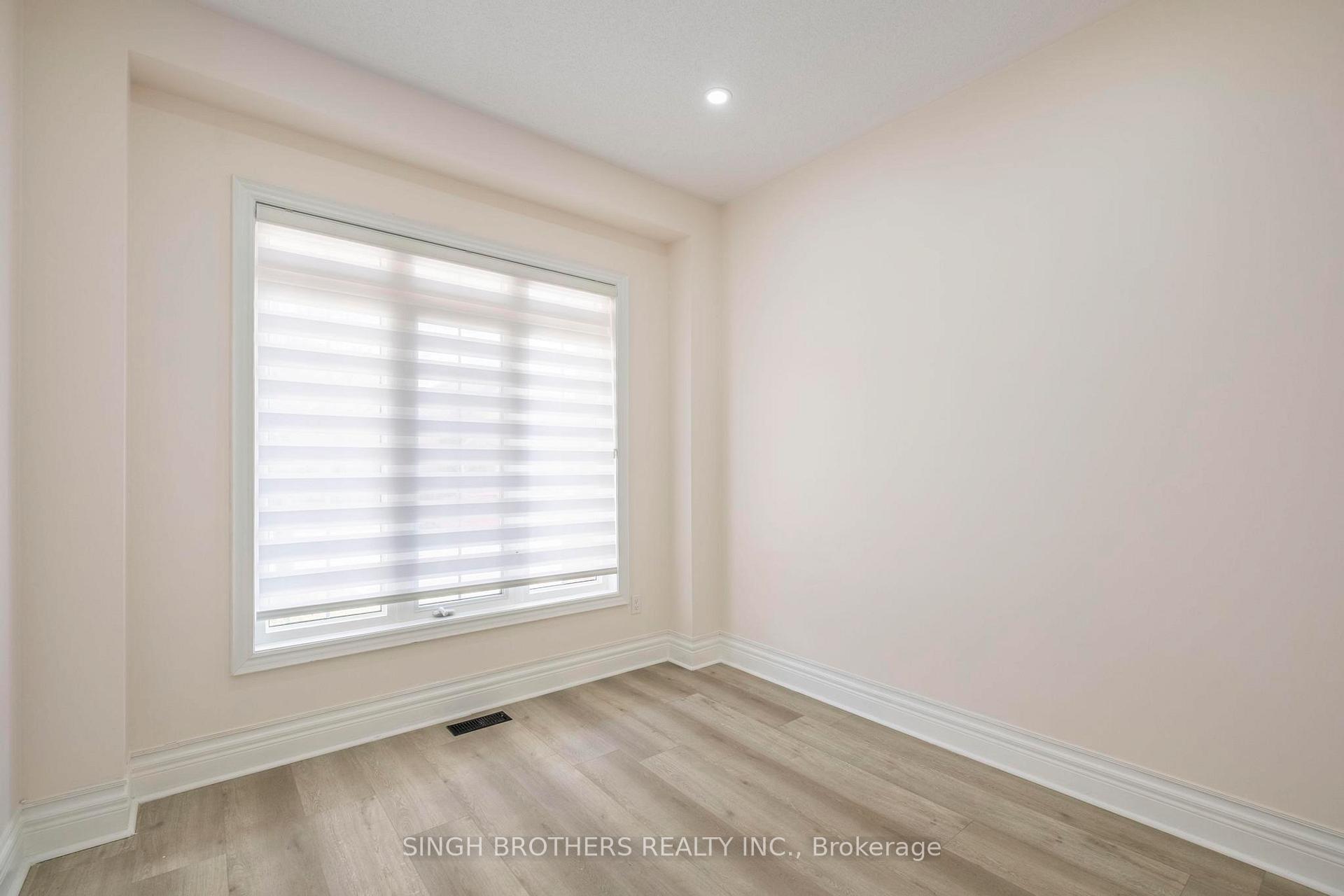 Photo 9 of Unit Upper, 78 Mainard Crescent, Brampton, Sandringham-Wellington — HOMEH