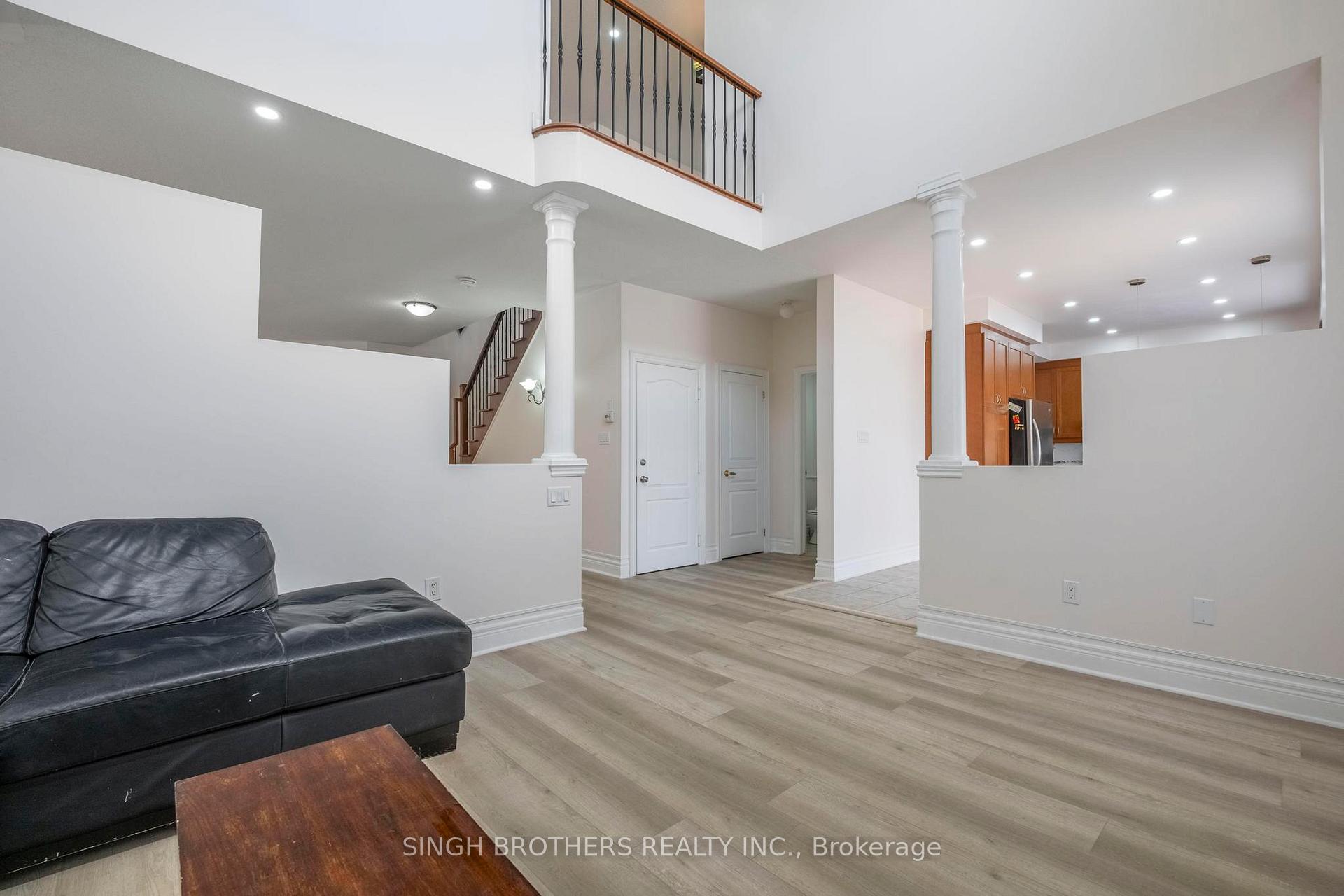 Photo 13 of Unit Upper, 78 Mainard Crescent, Brampton, Sandringham-Wellington — HOMEH
