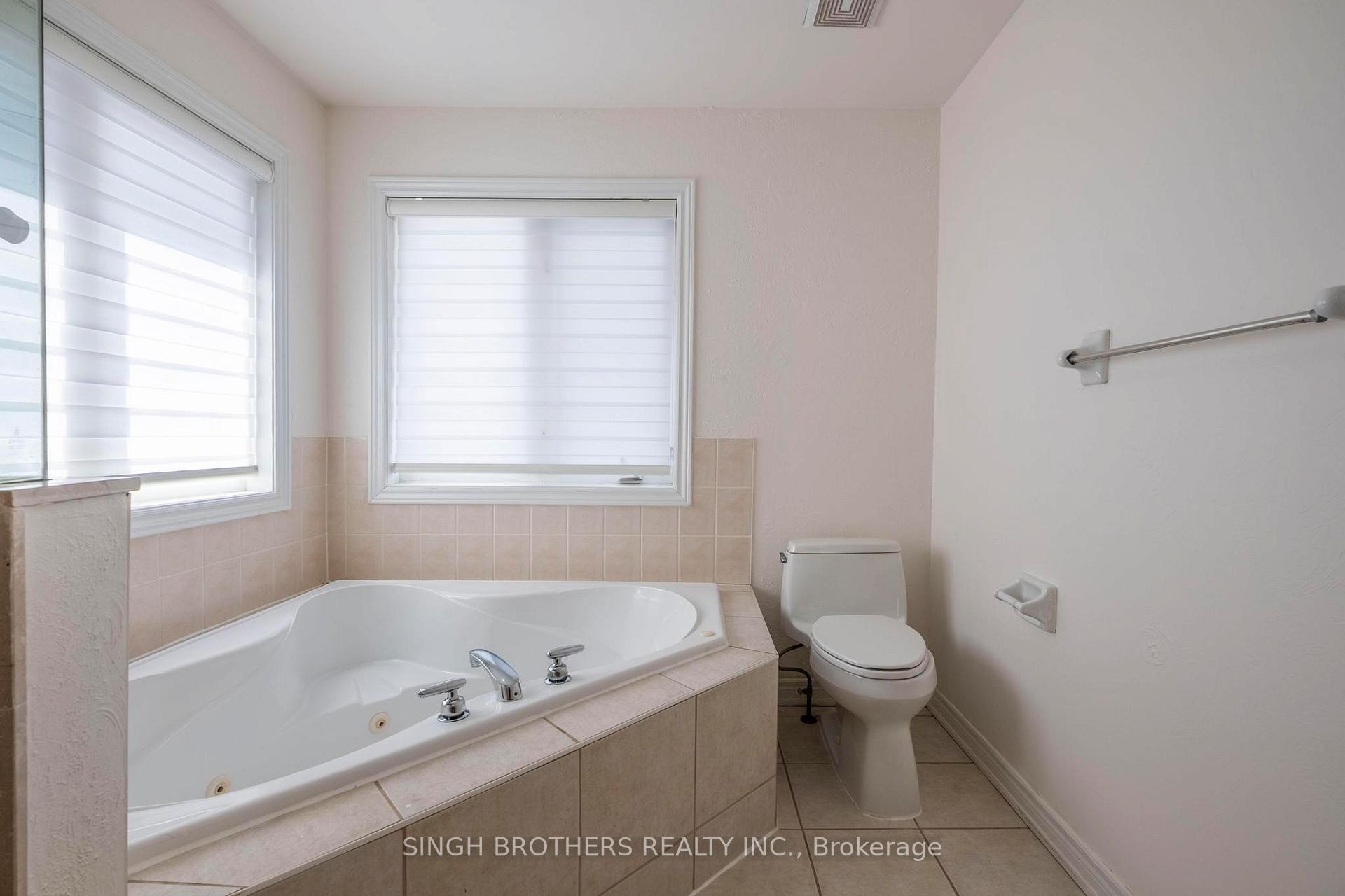 Photo 29 of Unit Upper, 78 Mainard Crescent, Brampton, Sandringham-Wellington — HOMEH