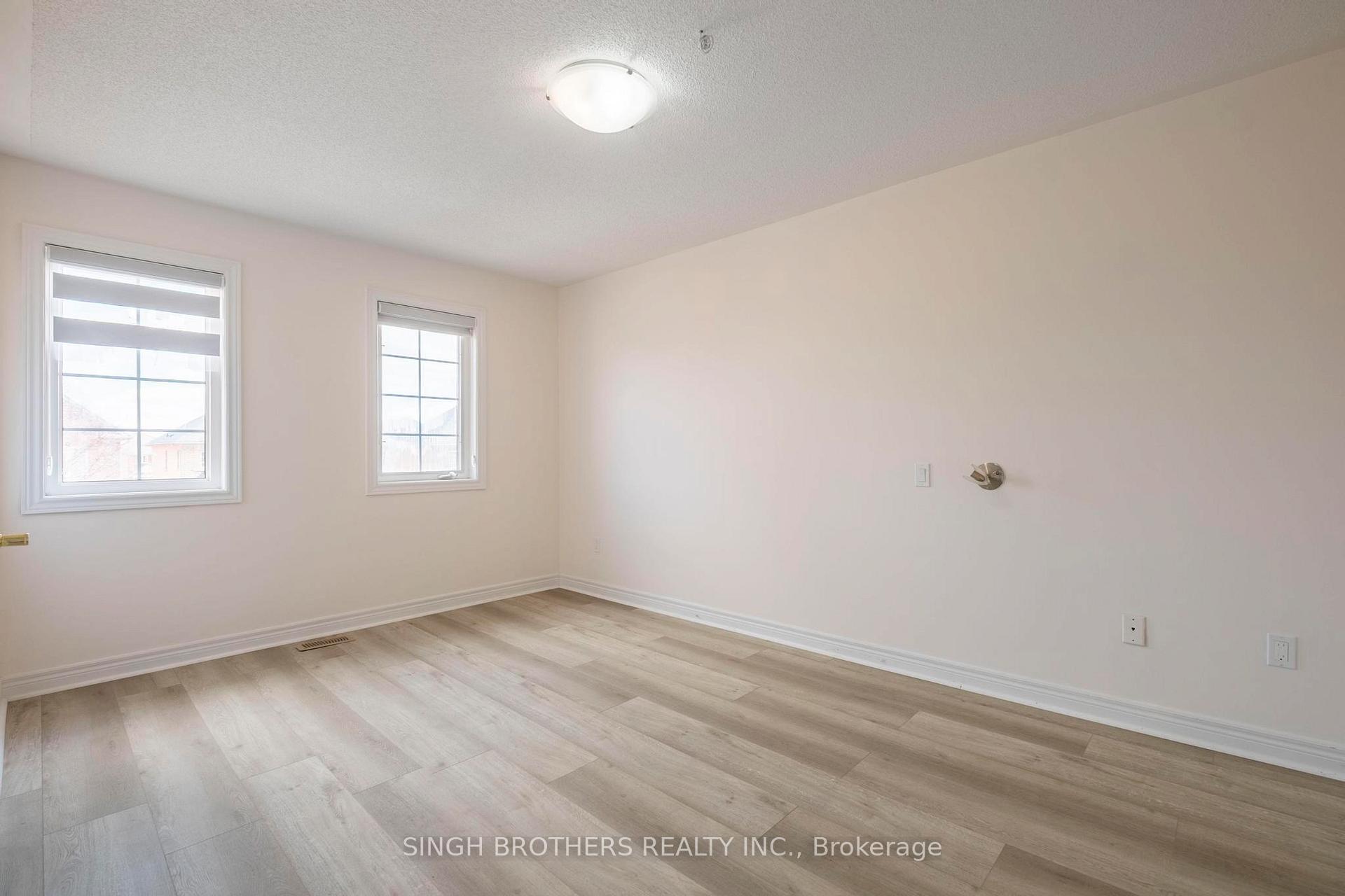 Photo 31 of Unit Upper, 78 Mainard Crescent, Brampton, Sandringham-Wellington — HOMEH