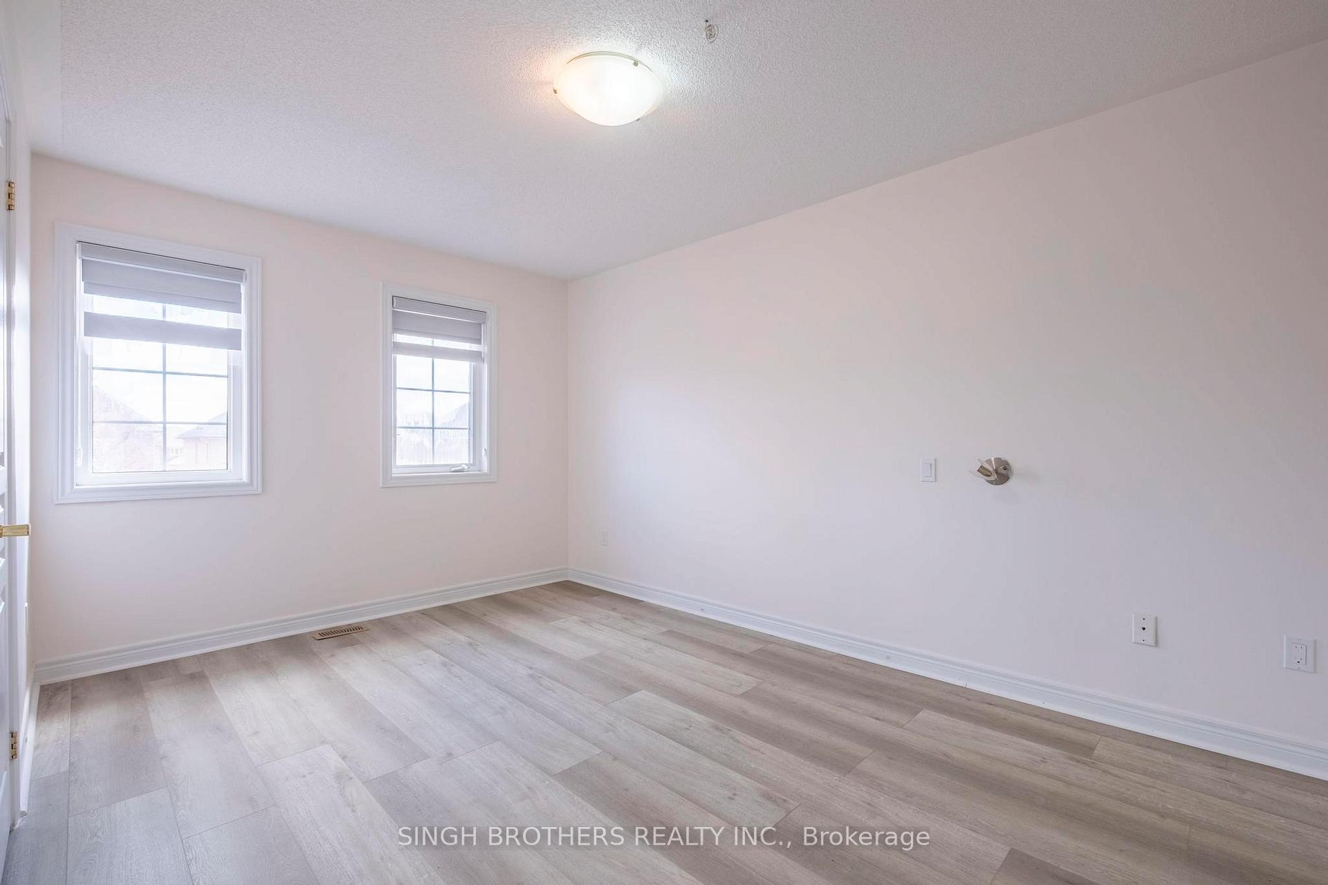 Photo 32 of Unit Upper, 78 Mainard Crescent, Brampton, Sandringham-Wellington — HOMEH