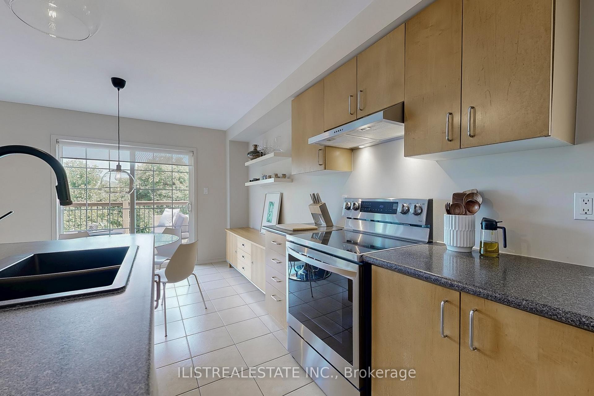Photo 9 of 50 Moynahan Crescent, Ajax, South East — HOMEH