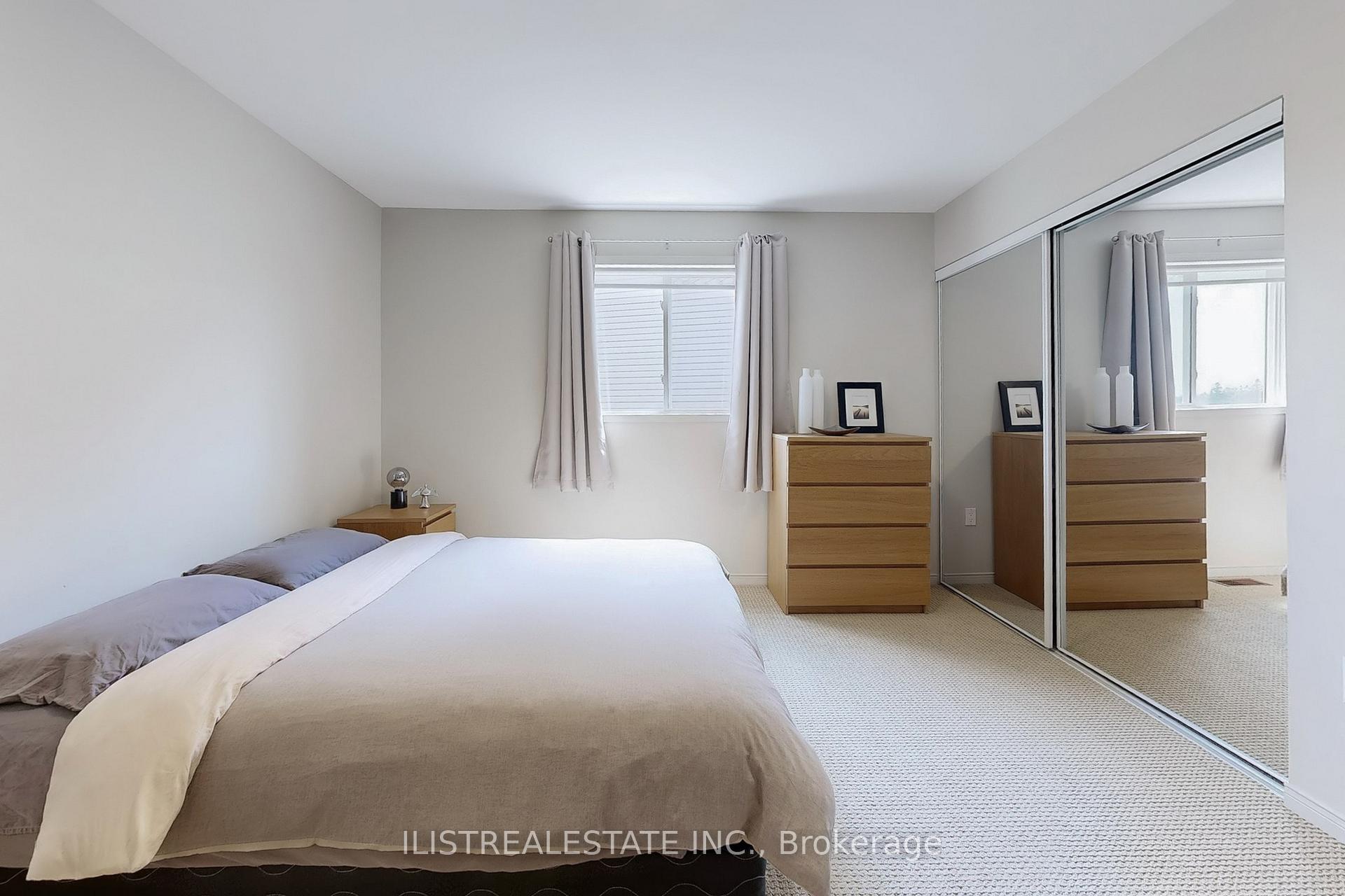Photo 23 of 50 Moynahan Crescent, Ajax, South East — HOMEH