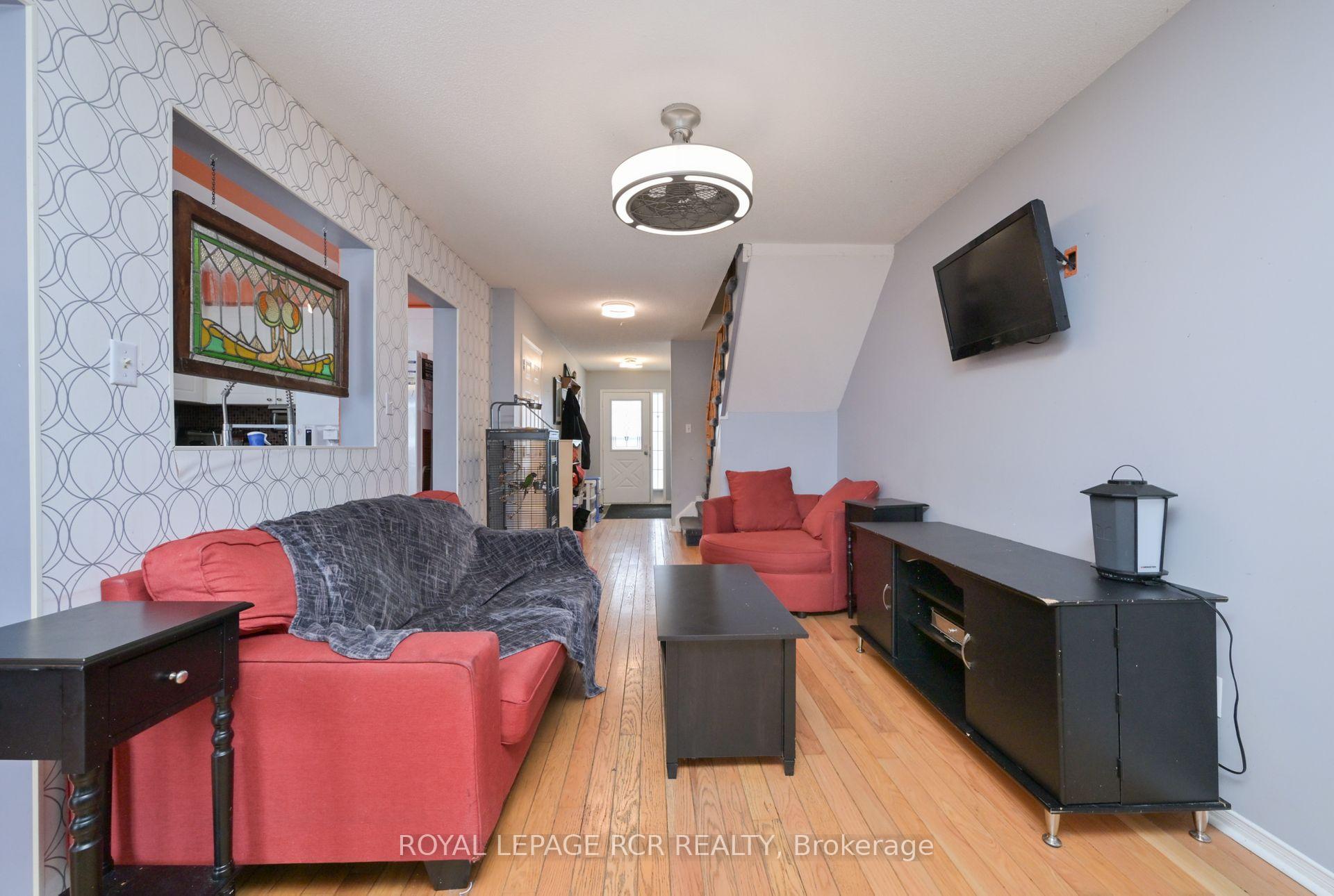 Photo 12 of 90 Cunningham Drive, Barrie, Ardagh — HOMEH