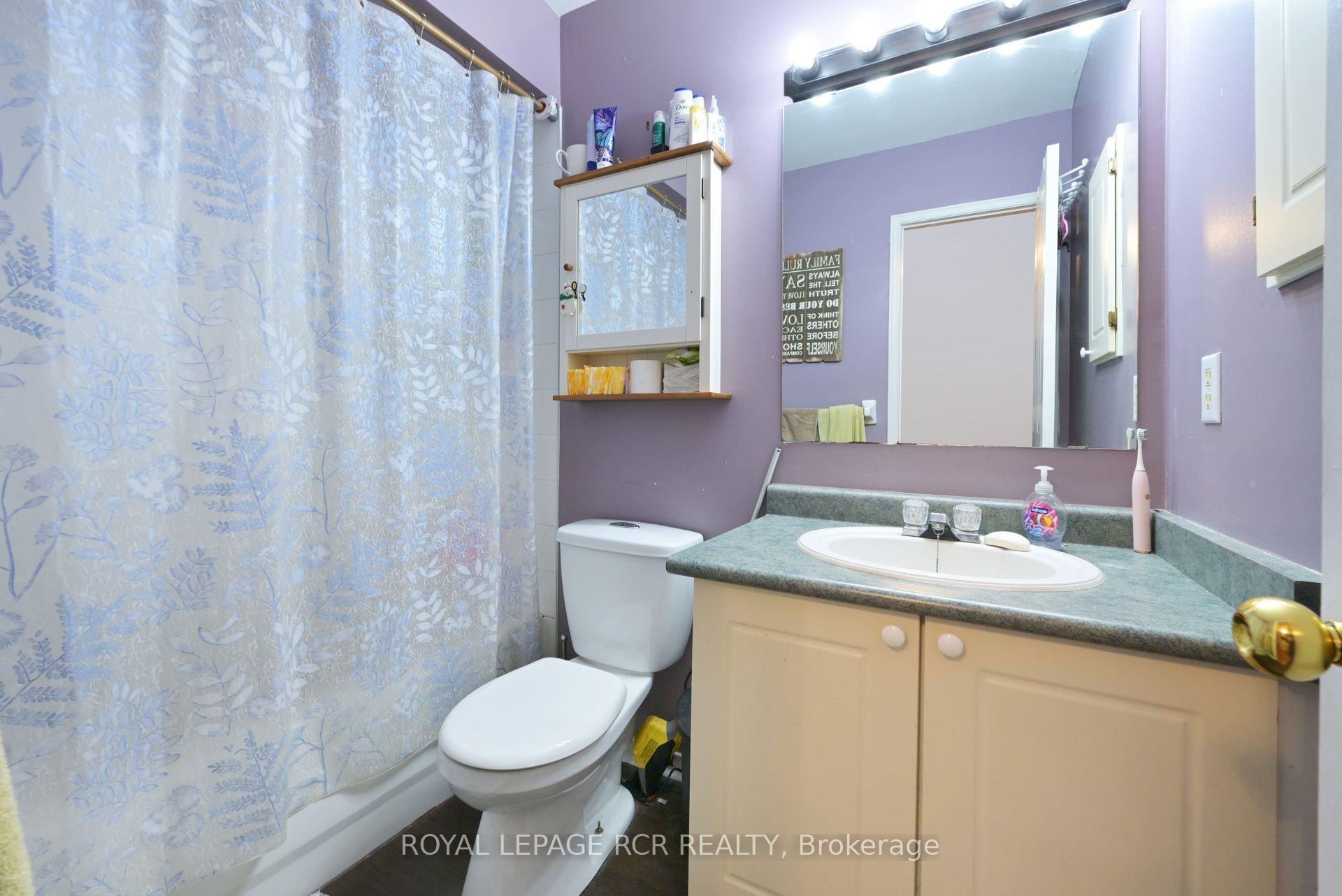 Photo 21 of 90 Cunningham Drive, Barrie, Ardagh — HOMEH