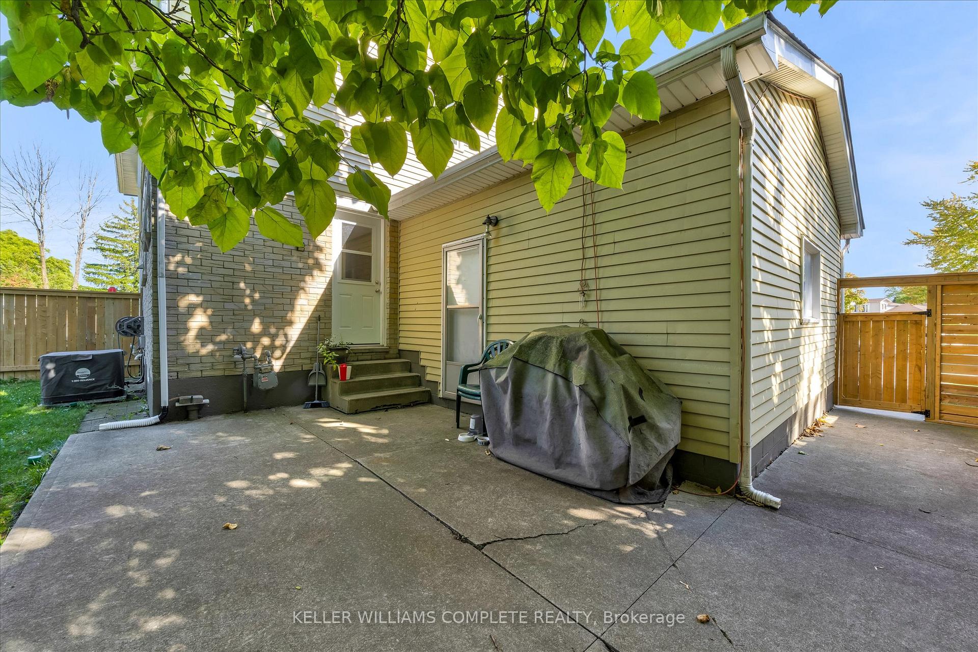 Photo 26 of 58 Nordale Crescent, Hamilton, Stoney Creek Mountain — HOMEH