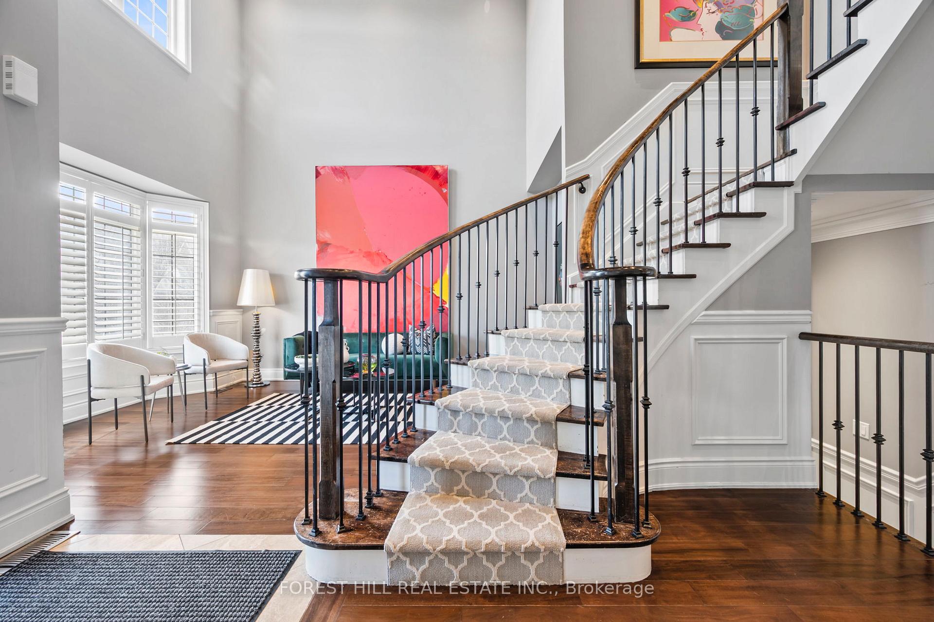Photo 5 of 24 Nosson Place, Vaughan, Patterson — HOMEH