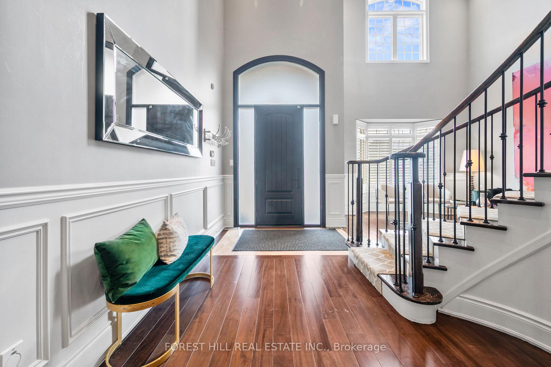 Photo 6 of 24 Nosson Place, Vaughan, Patterson — HOMEH
