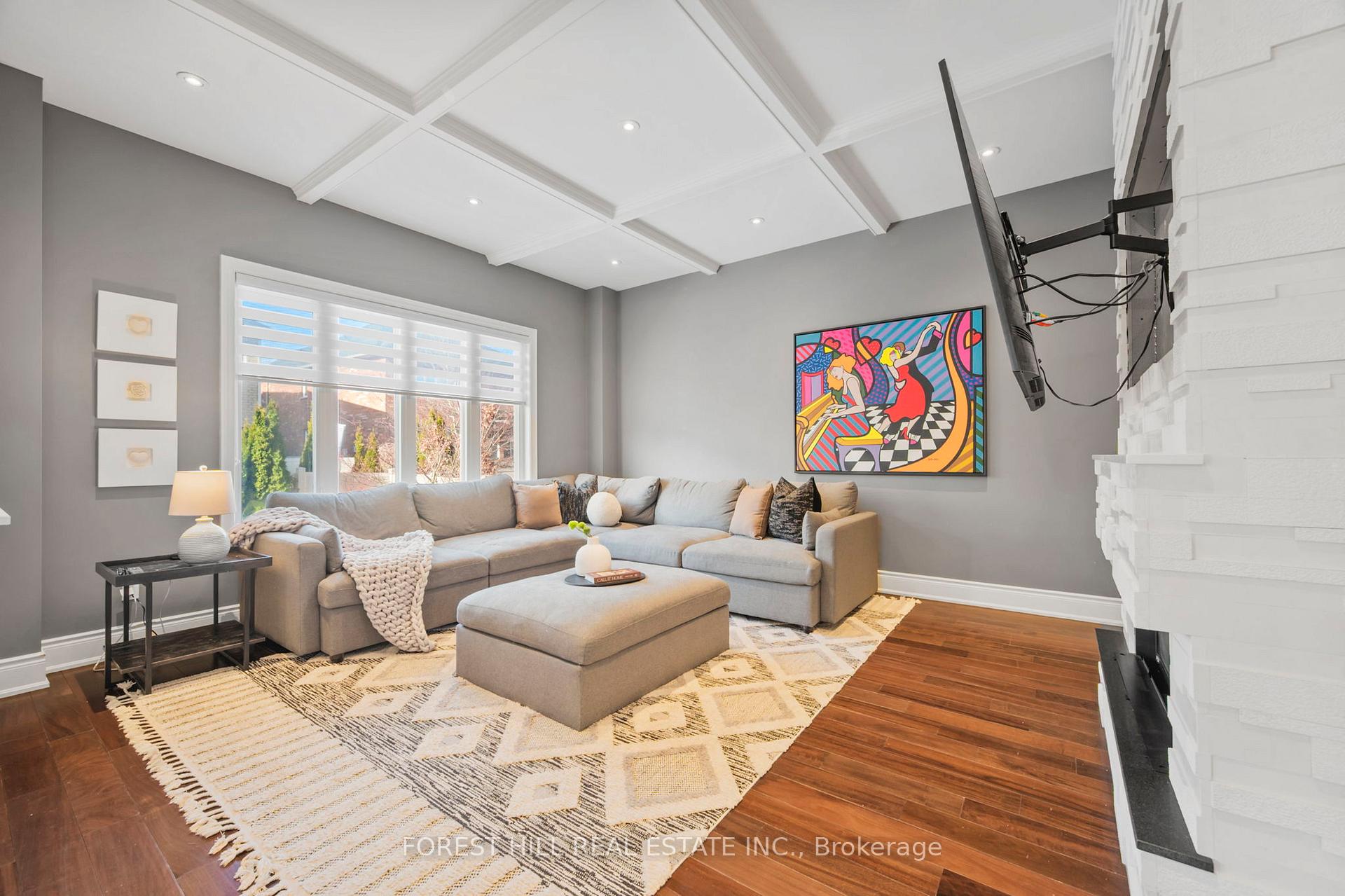 Photo 11 of 24 Nosson Place, Vaughan, Patterson — HOMEH