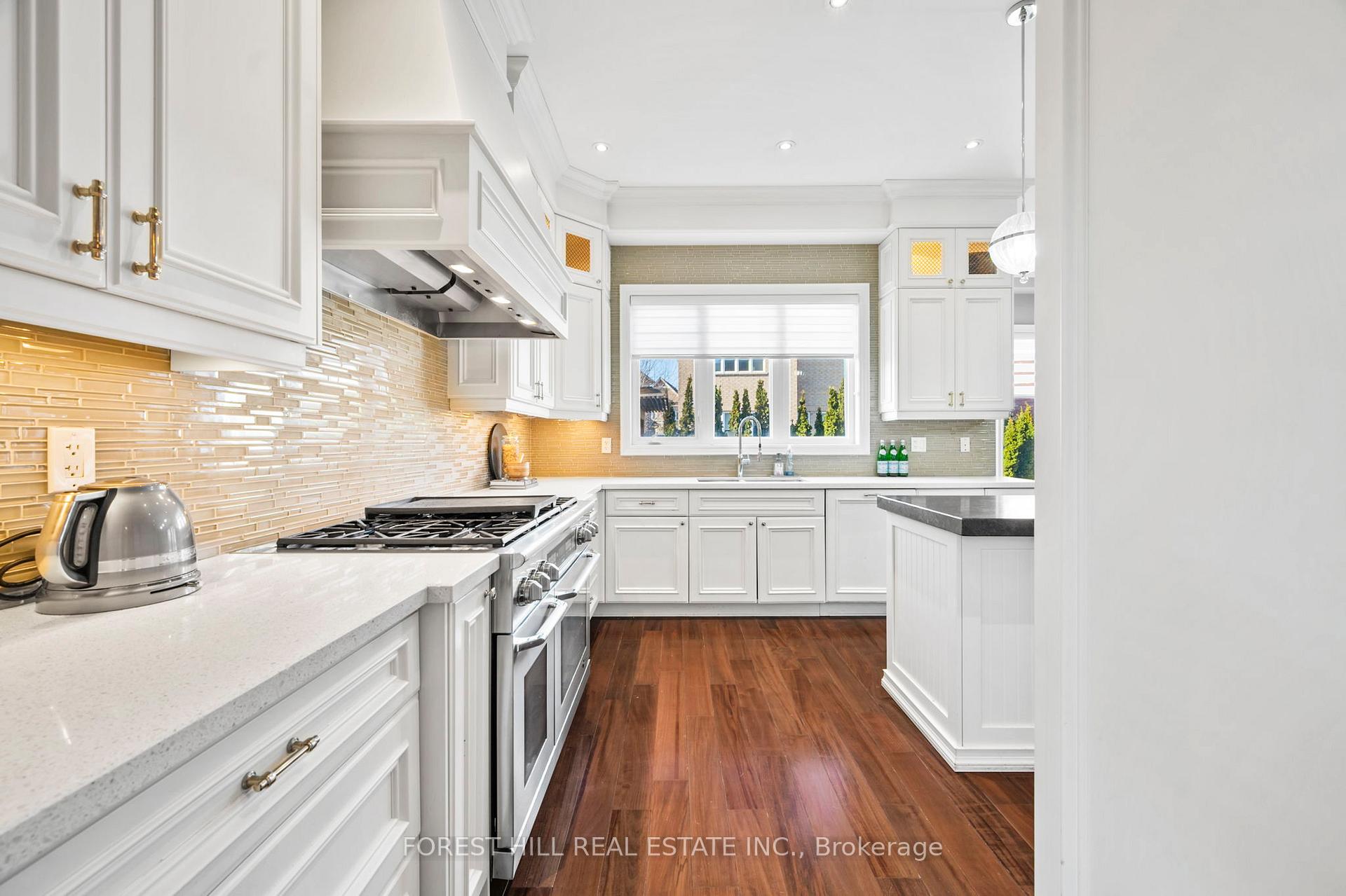 Photo 22 of 24 Nosson Place, Vaughan, Patterson — HOMEH