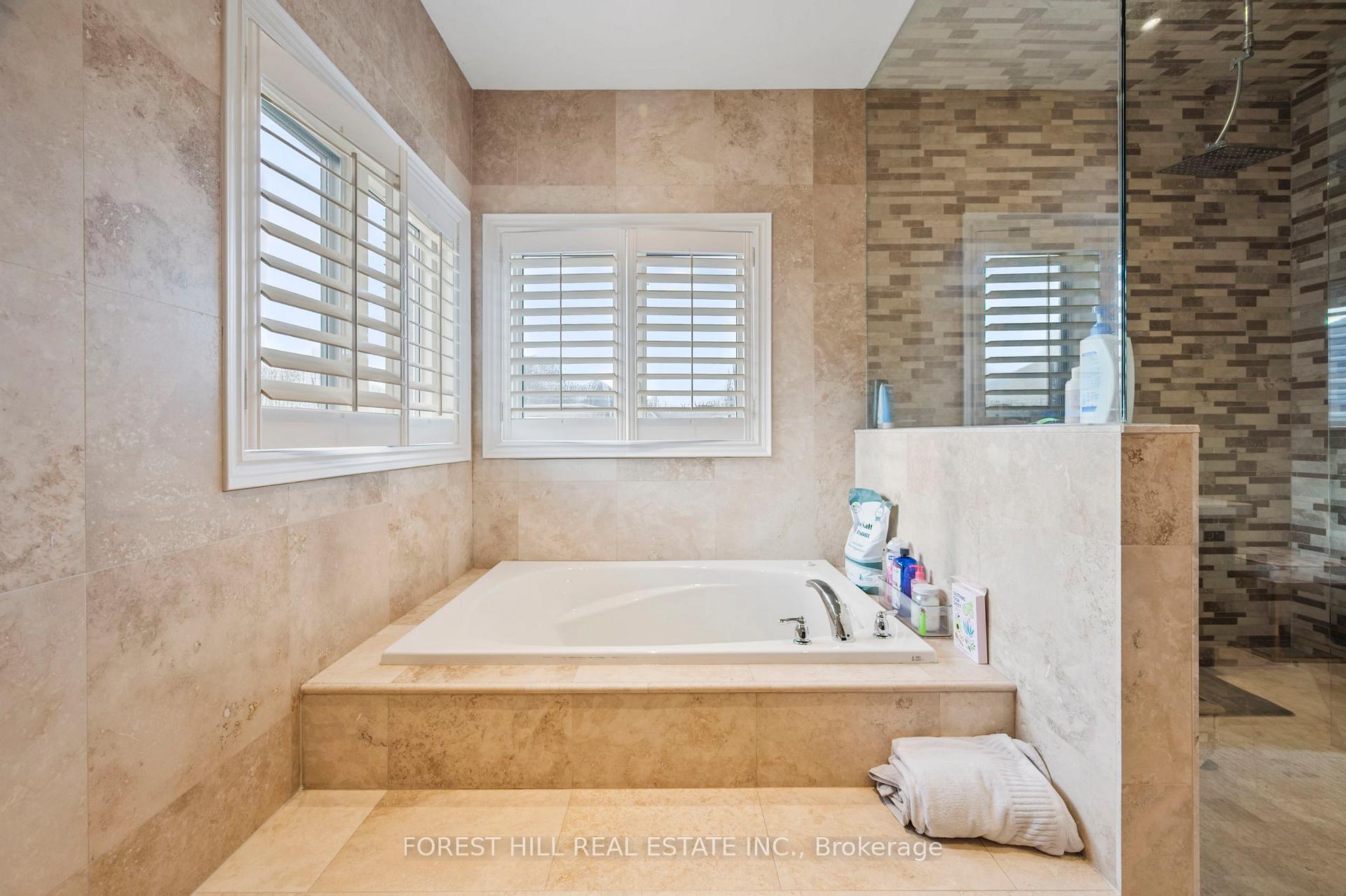 Photo 33 of 24 Nosson Place, Vaughan, Patterson — HOMEH