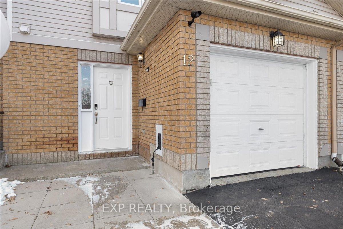 Photo 3 of 12 Claridge Drive N, Ottawa, Barrhaven - Longfields — HOMEH
