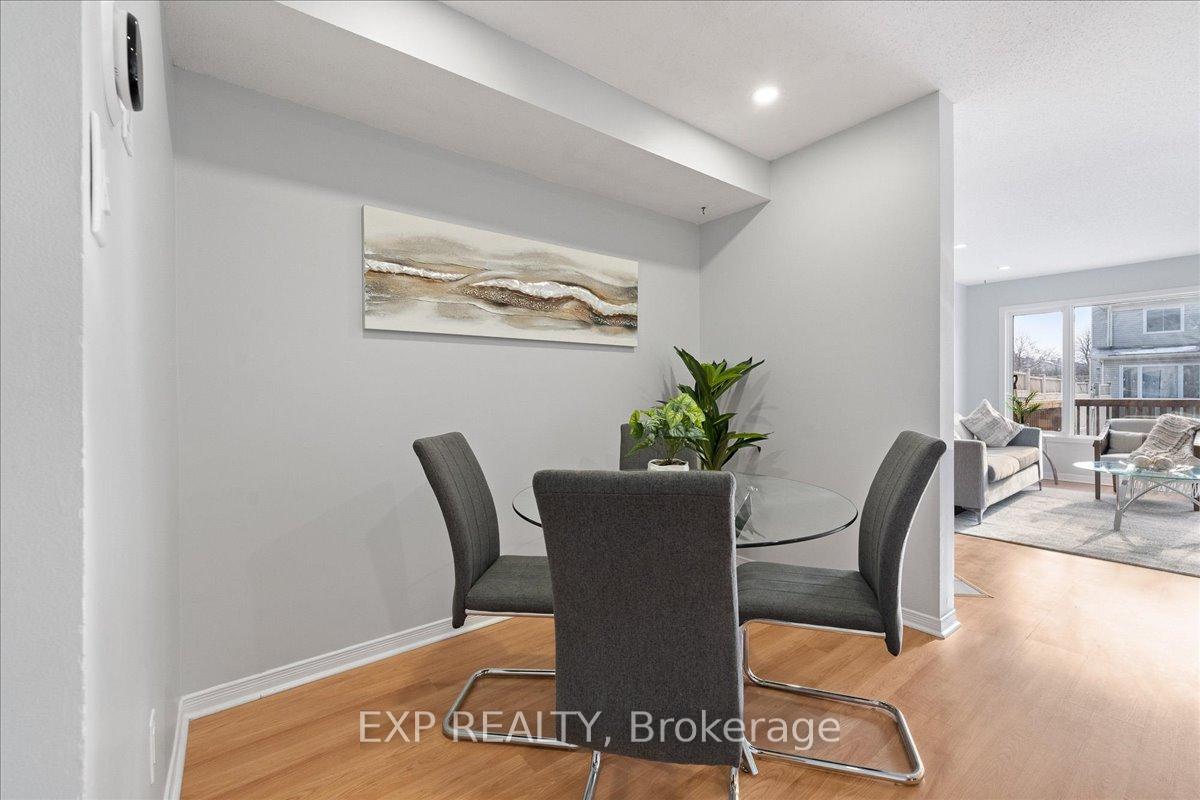 Photo 7 of 12 Claridge Drive N, Ottawa, Barrhaven - Longfields — HOMEH