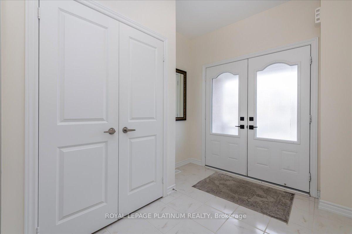 Photo 2 of 172 Muirfield Drive, Barrie, Ardagh — HOMEH