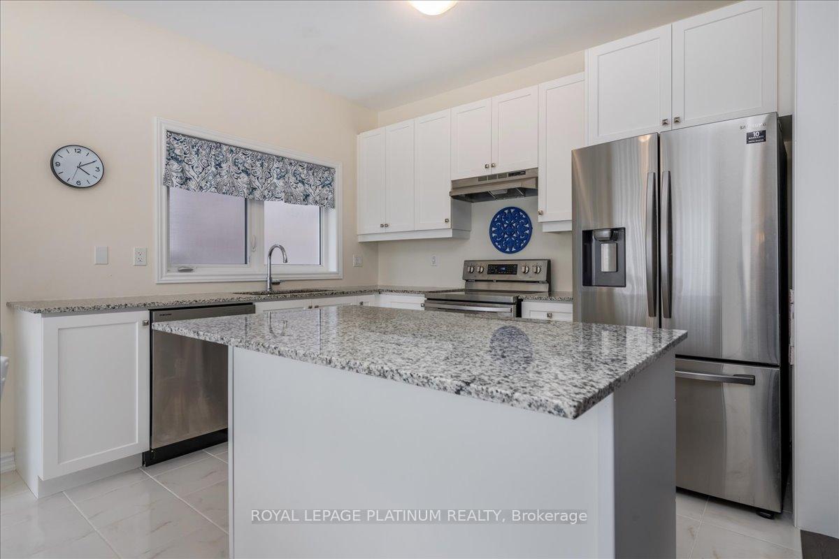 Photo 8 of 172 Muirfield Drive, Barrie, Ardagh — HOMEH