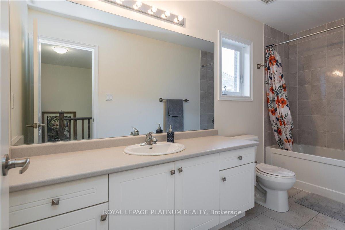 Photo 18 of 172 Muirfield Drive, Barrie, Ardagh — HOMEH