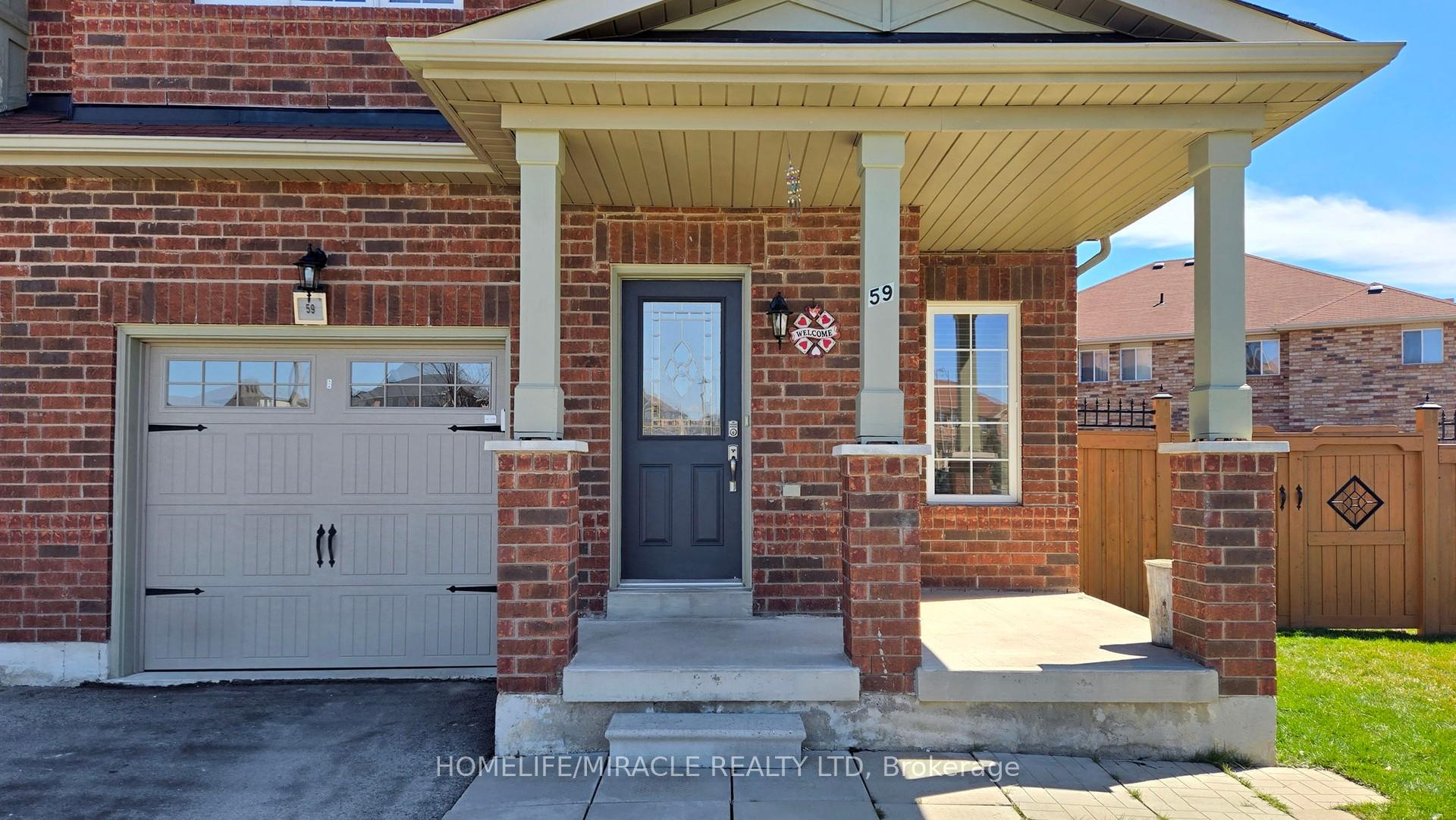 Photo 4 of 59 Commodore Drive, Brampton, Credit Valley — HOMEH