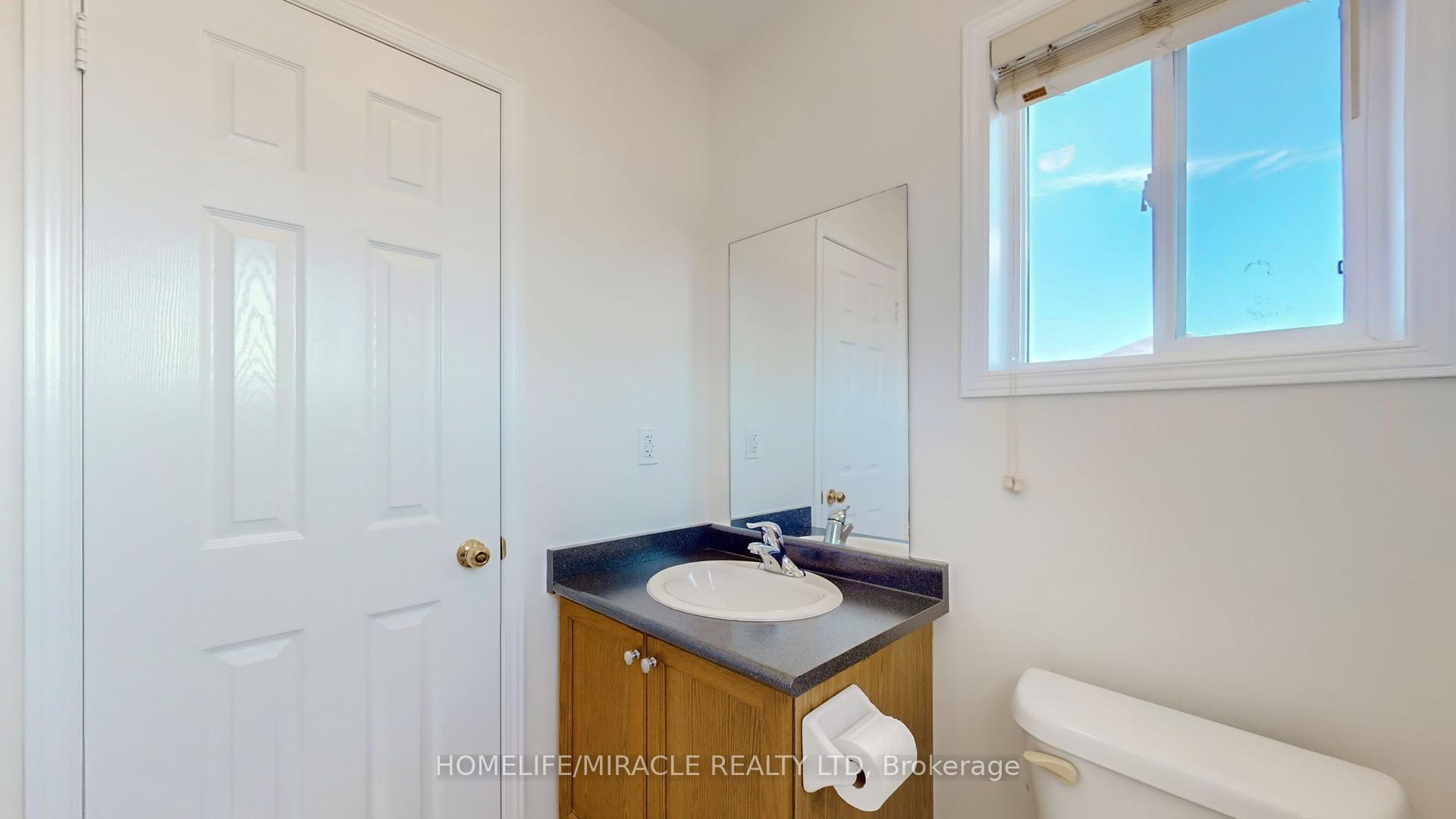 Photo 27 of 59 Commodore Drive, Brampton, Credit Valley — HOMEH