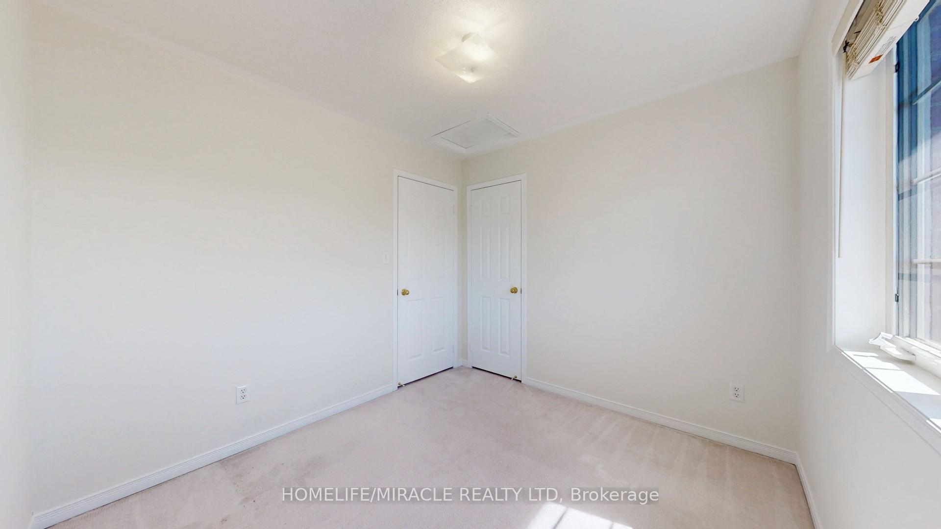 Photo 31 of 59 Commodore Drive, Brampton, Credit Valley — HOMEH