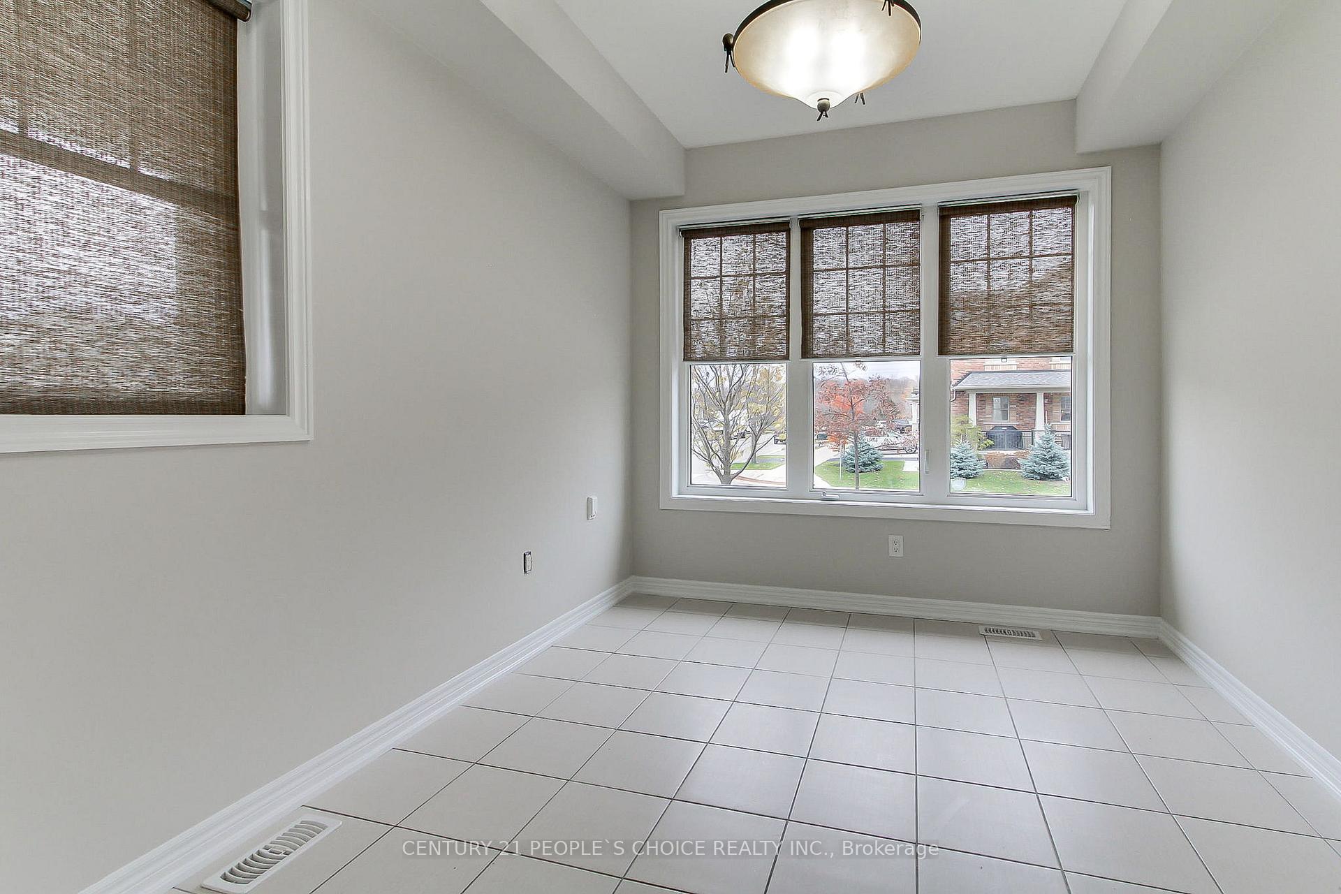 Photo 15 of 102 Morra Avenue, Caledon, Bolton East — HOMEH