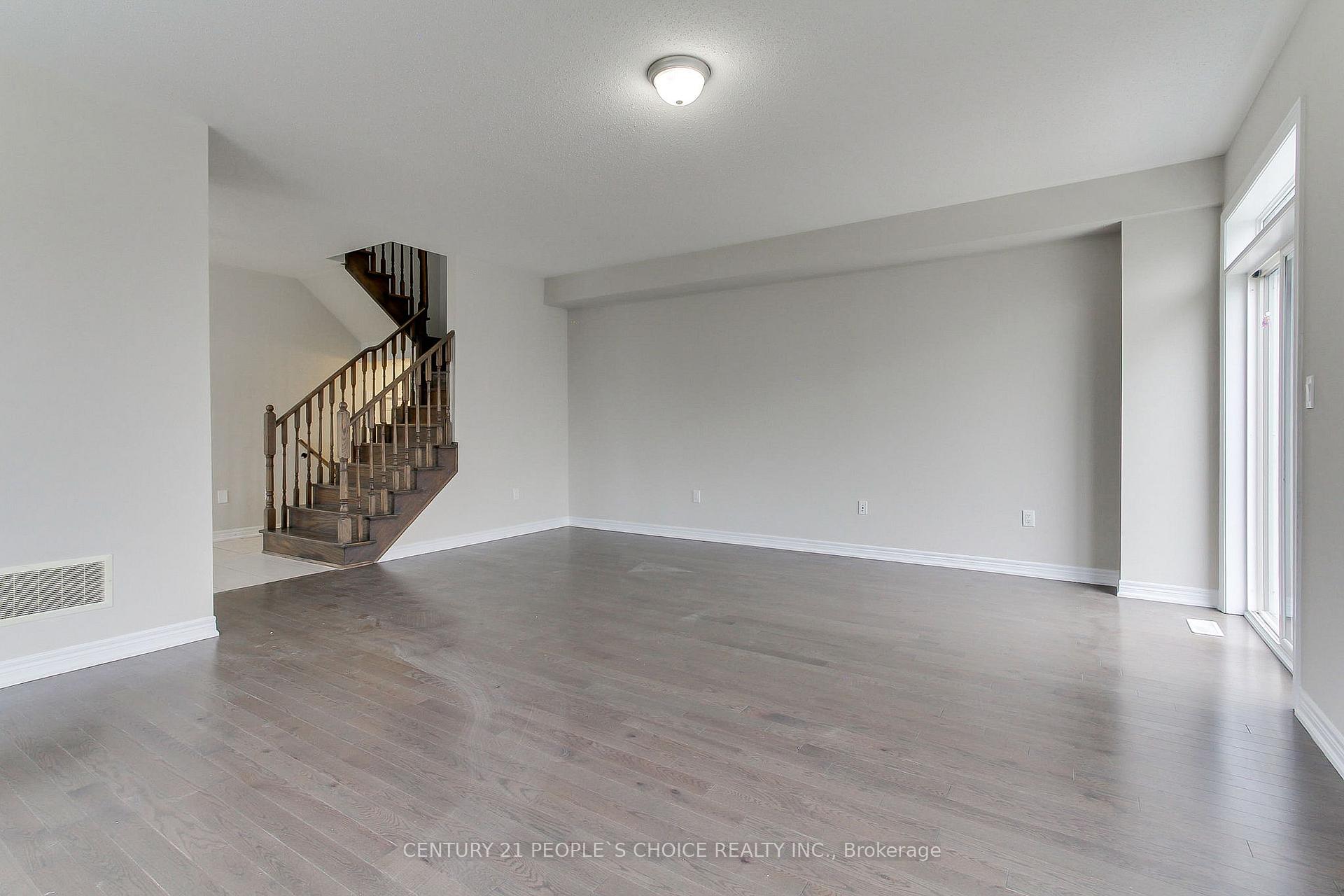 Photo 18 of 102 Morra Avenue, Caledon, Bolton East — HOMEH