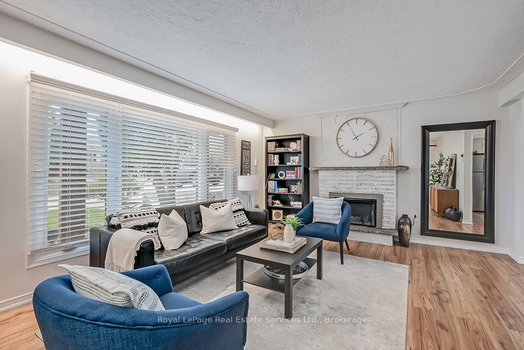 Photo 7 of 23 Lorne Avenue, Hamilton, Ancaster — HOMEH