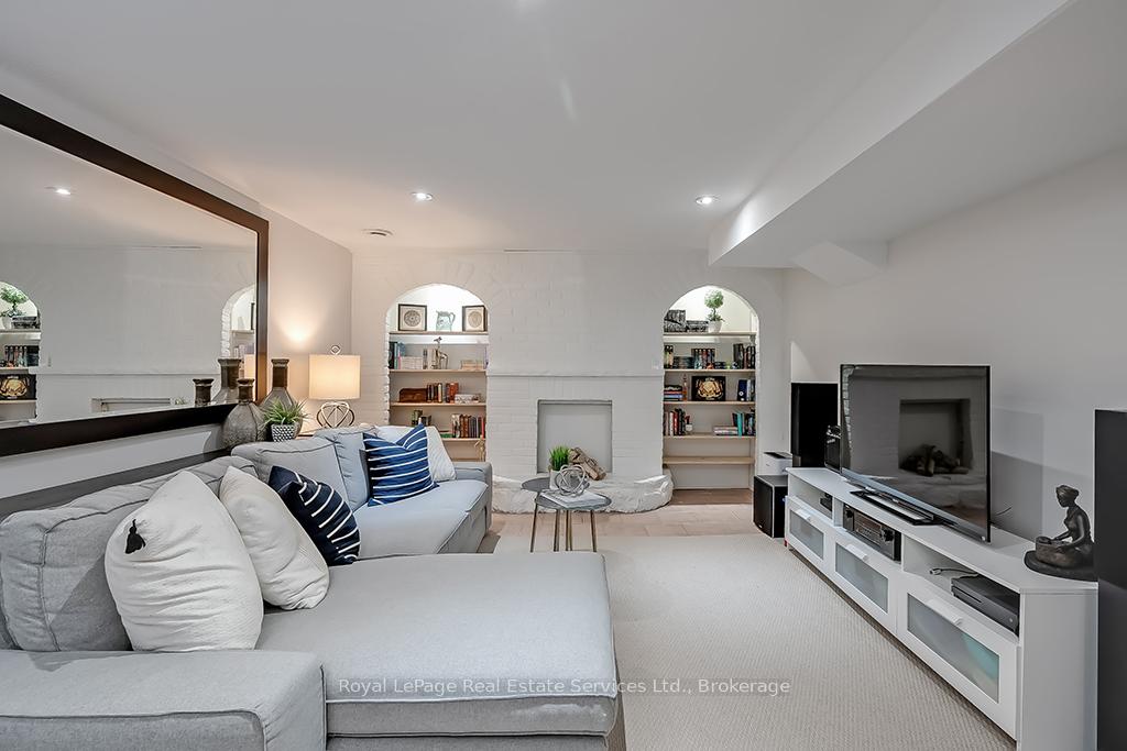 Photo 23 of 23 Lorne Avenue, Hamilton, Ancaster — HOMEH