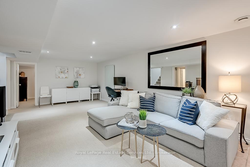 Photo 25 of 23 Lorne Avenue, Hamilton, Ancaster — HOMEH