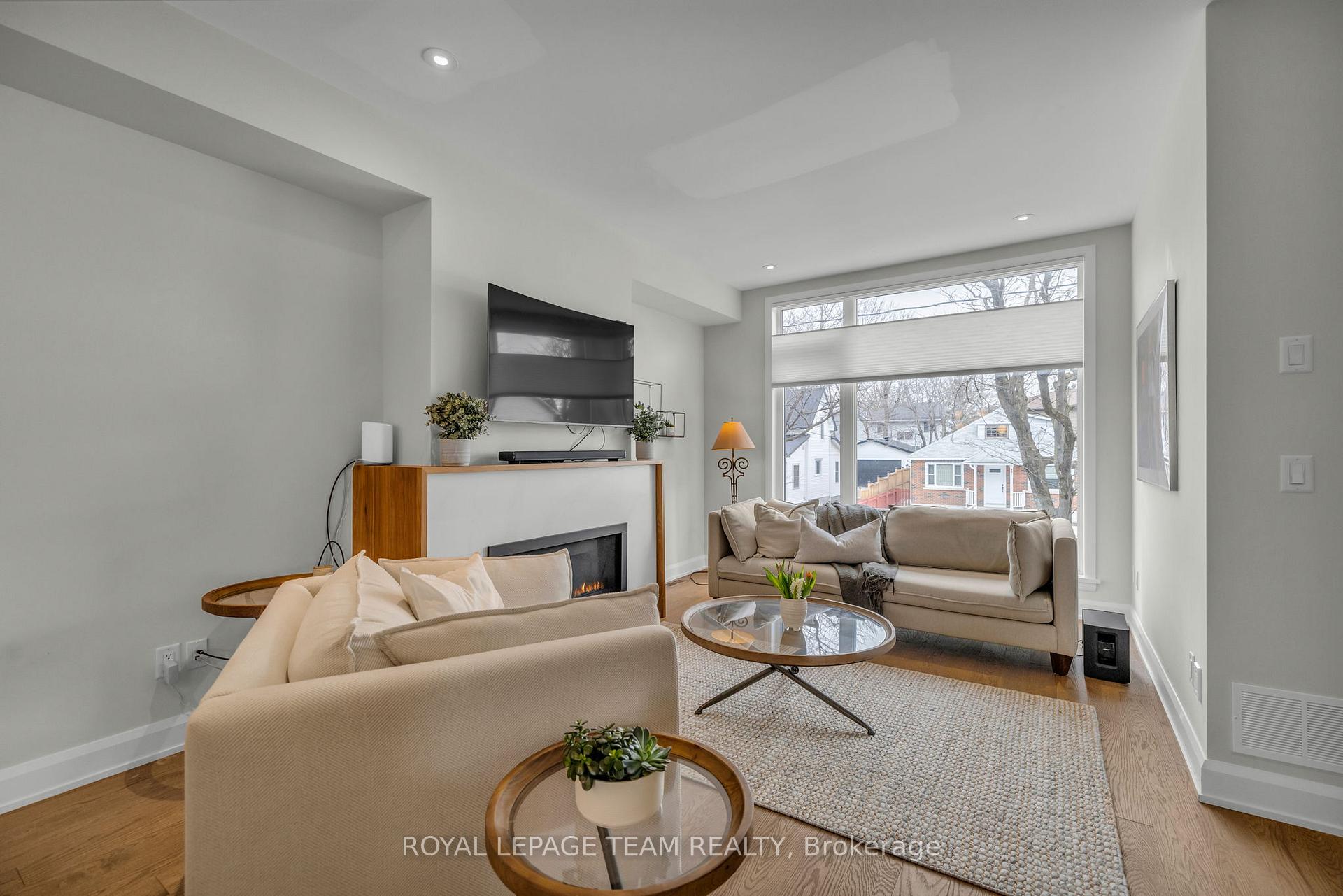 Photo 8 of 530 Edison Avenue, Ottawa, McKellar/Highland — HOMEH